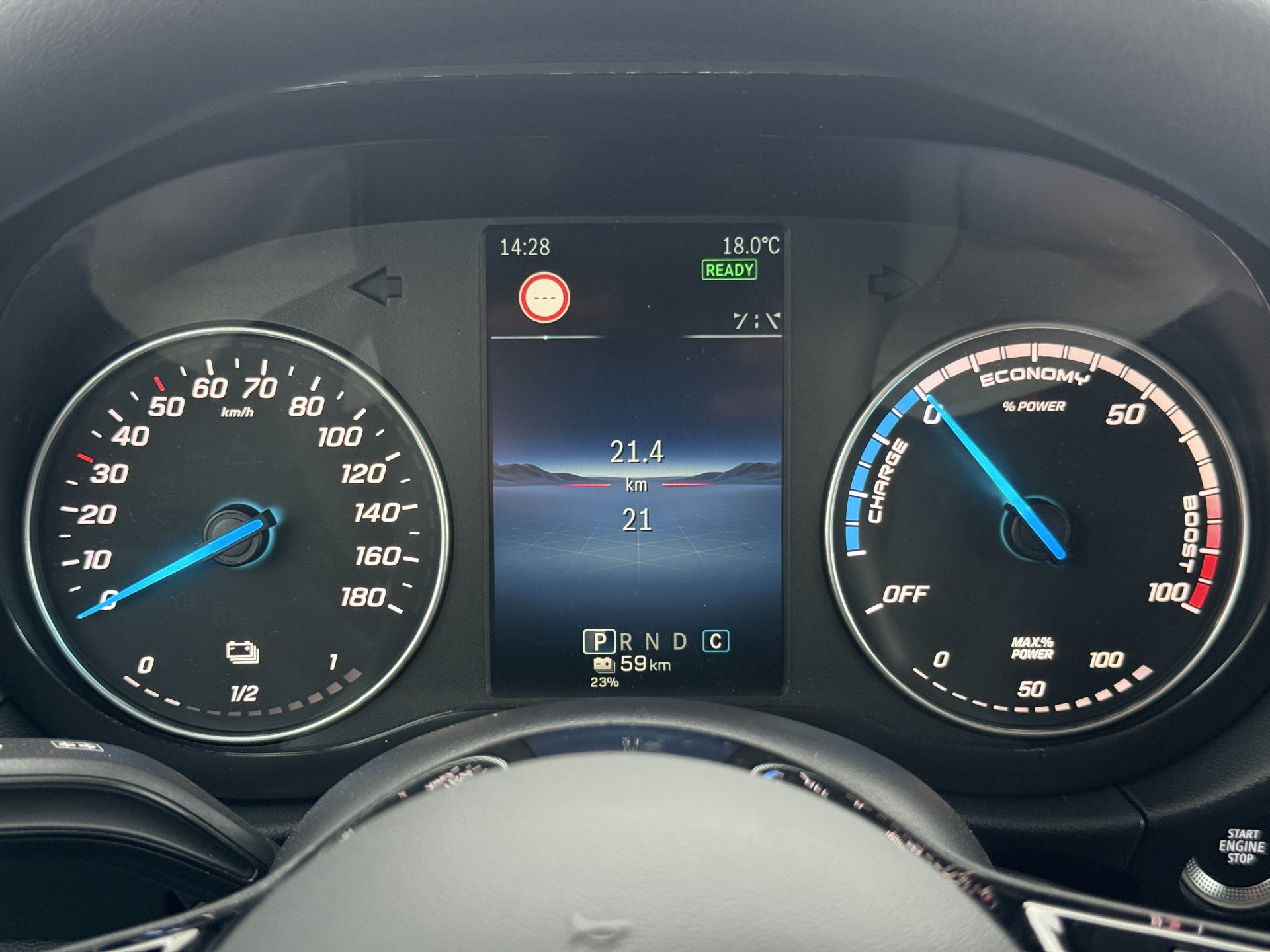 Mercedes-Benz eCitan Pro 51kWh 122PK Nieuw! L1 Elektrisch 300km WLTP 75KW Snelladen Climate Control Cruise Control Carplay Camera Parkeersensoren Achter