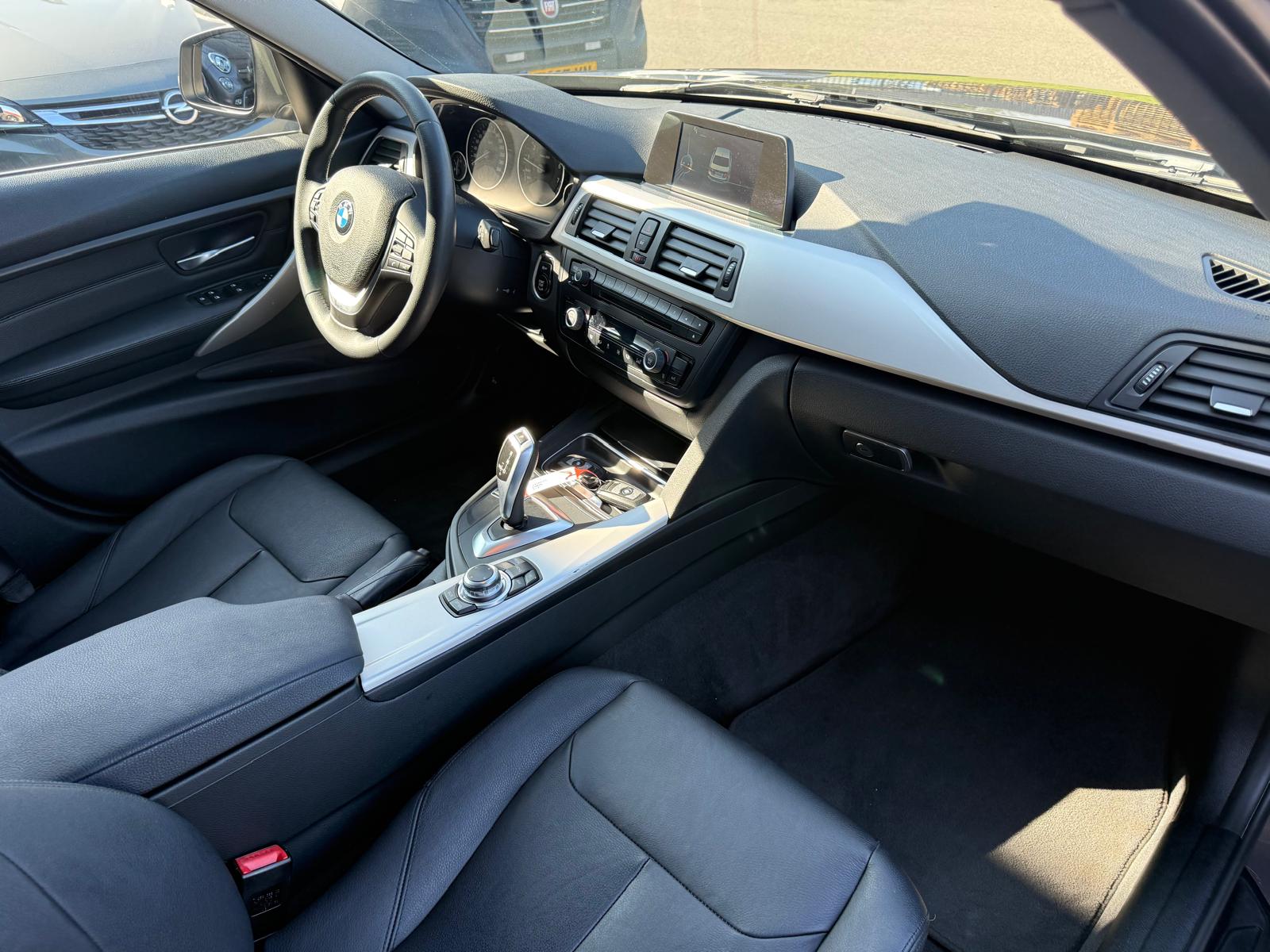 BMW 3-serie 316i Executive | 3/6/12MND GARANTIE | AUTOMAAT | CRUISE | NAVI | ELECRAMEN | CLIMA | LED |