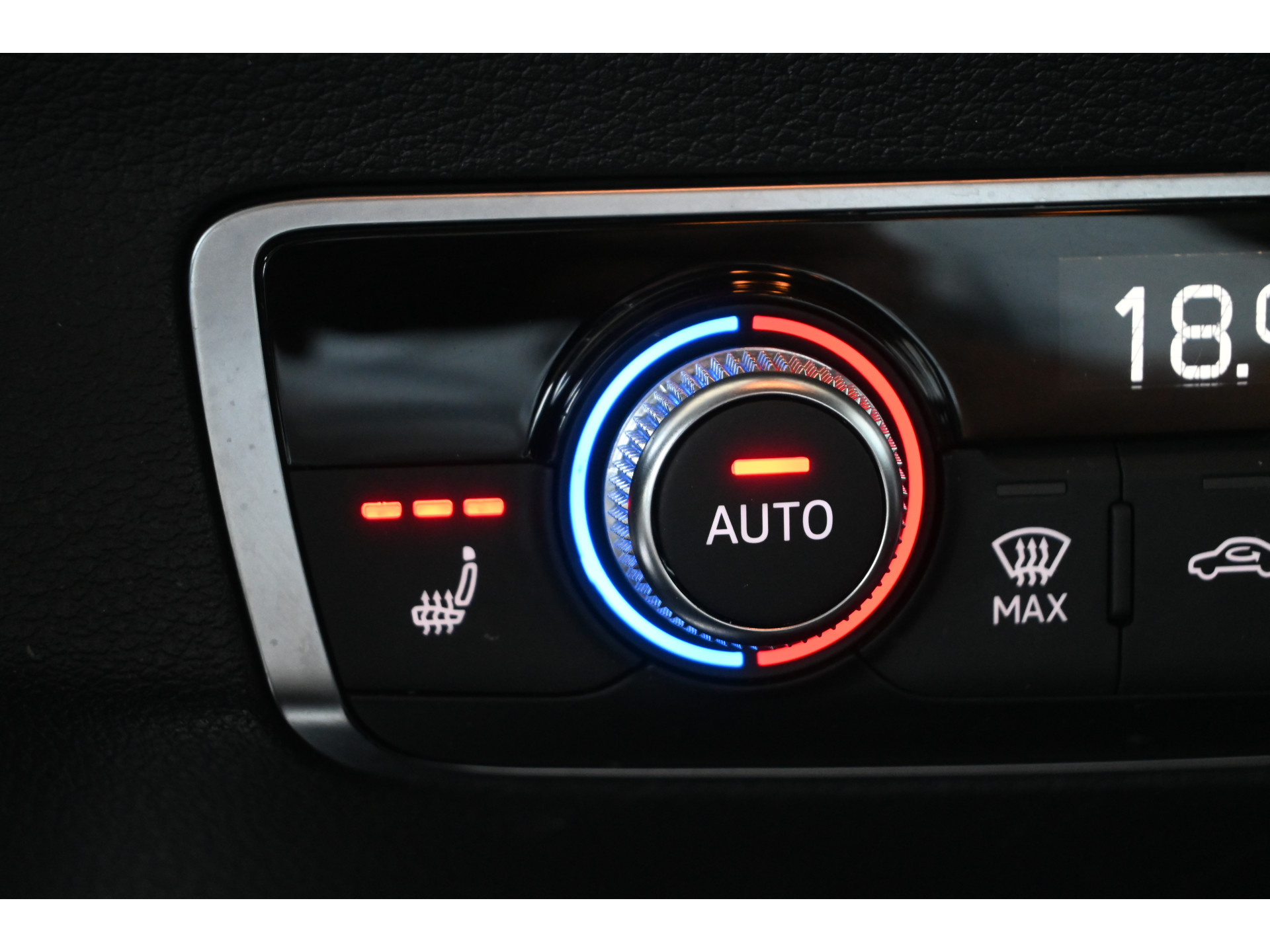 Audi Q2 1.4 TFSI CoD Design Pro Line Plus Automaat Clima Stoelverwarming Navigatie Rijklaarprijs! Inruil Mogelijk!