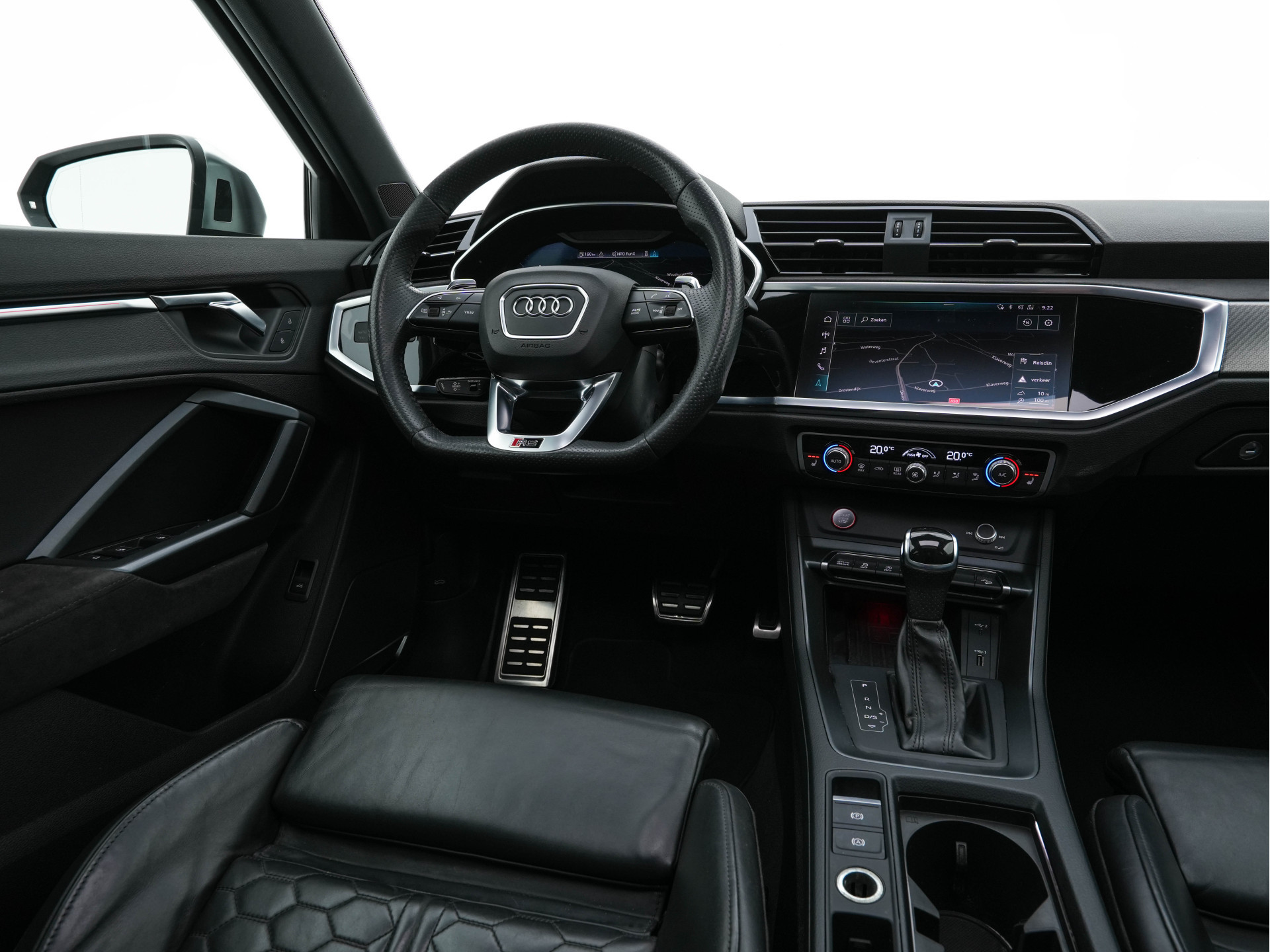 Audi RS Q3 Sportback TFSI Quattro Aut. *PANO | LEATHER | FULL-LED | ADAPTIVE-CRUISE | BANG&OLUFSEN | TOPVIEW | HEATED-SPORTSEATS | DIGI-COCKPIT | PRIVACYGLASS | SHIFTPADDLES | AMBIENTLIGHT | ECC | PDC | 21''ALU*