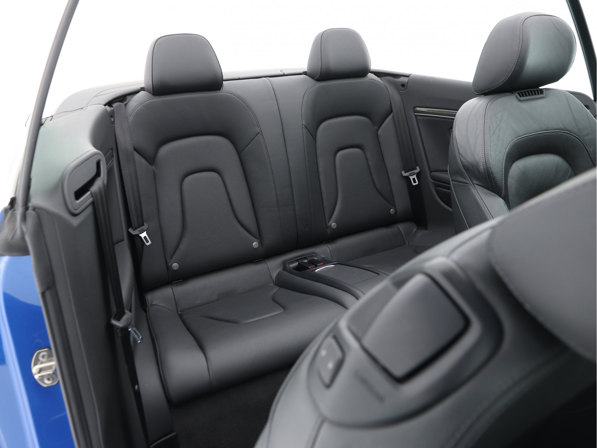 Audi S5 Cabriolet 3.0 TFSI Quattro Aut. *LEATHER | BI-XENON | NAVI-FULLMAP | BANG/OLUFSEN-AUDIO | PDC | ECC | CRUISE | CAMERA | SHIFT-PADDLES | MEMORY-PACK | HAEATED/VENTILATED-SPORTSEATS | AIRSCARF | CARBON-INLAY | KEY