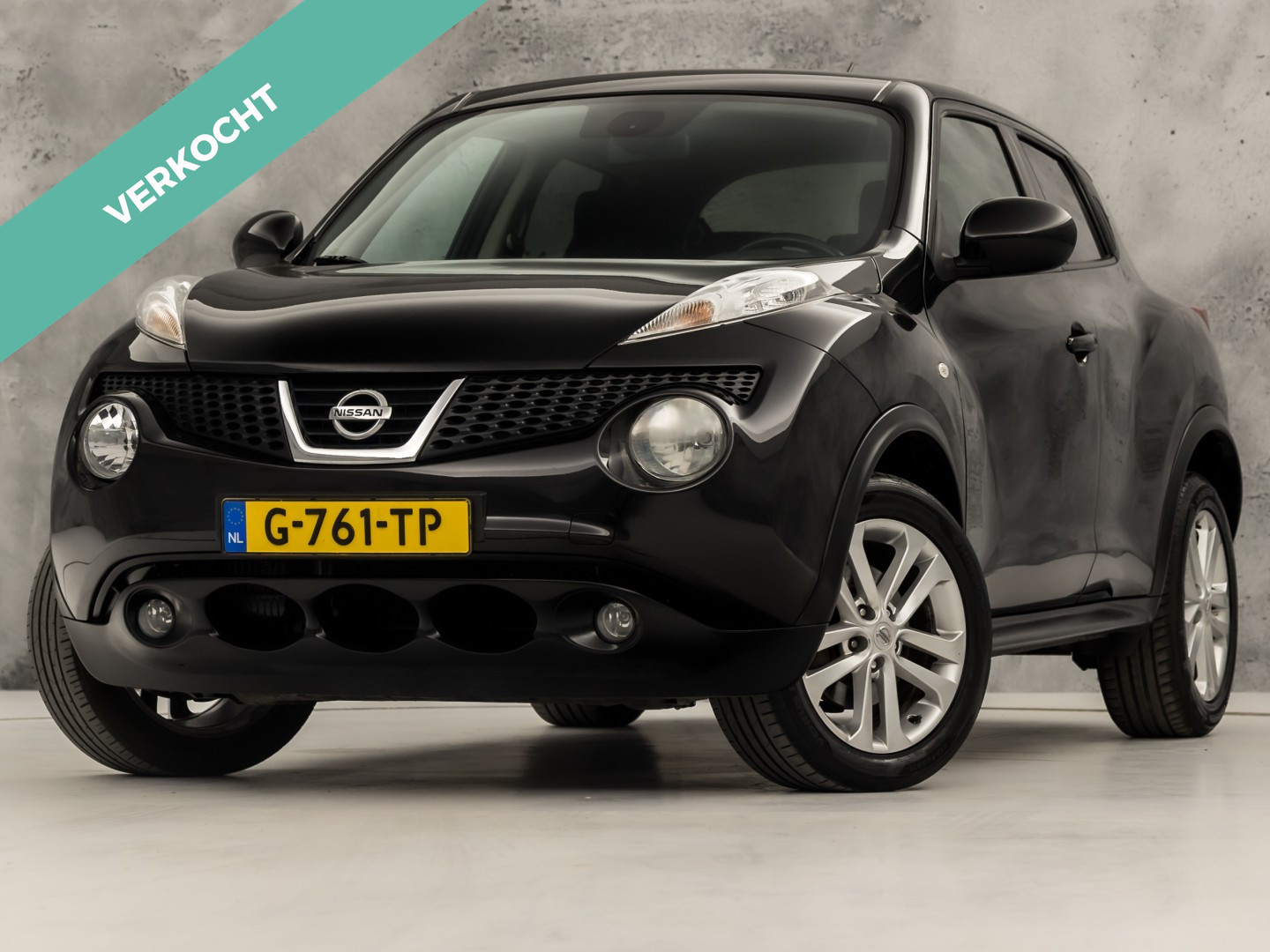 Nissan Juke 1.6 DIG-T Tekna (NAVIGATIE, CLIMATE, CAMERA, GETINT GLAS, KEYLESS, SPORTSTOELEN, LM VELGEN, CRUISE, NIEUWSTAAT)