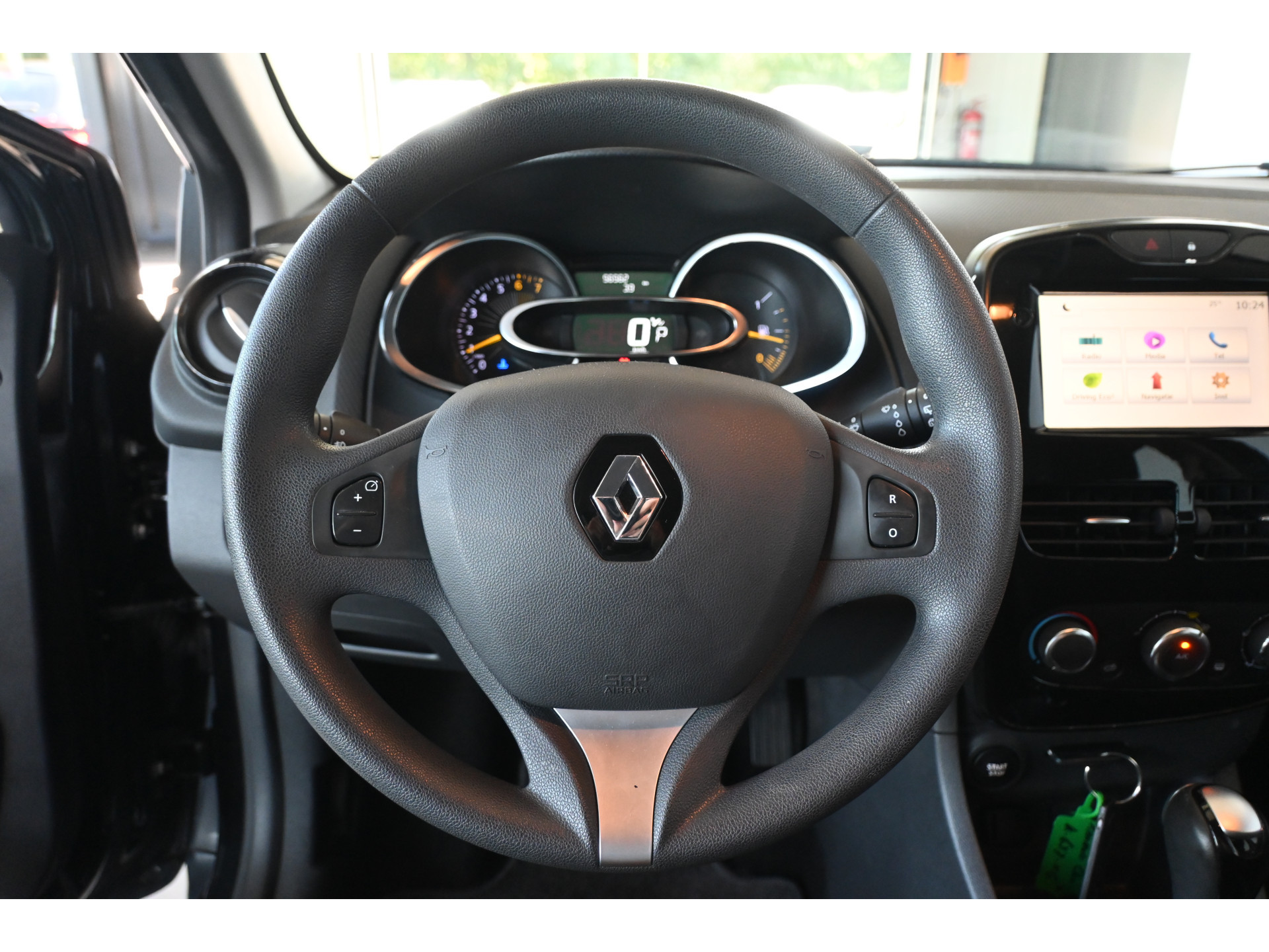 Renault Clio 1.2 Dynamique Automaat Airco Navigatie Cruise Control Goed Onderhouden! Inruil Mogelijk!