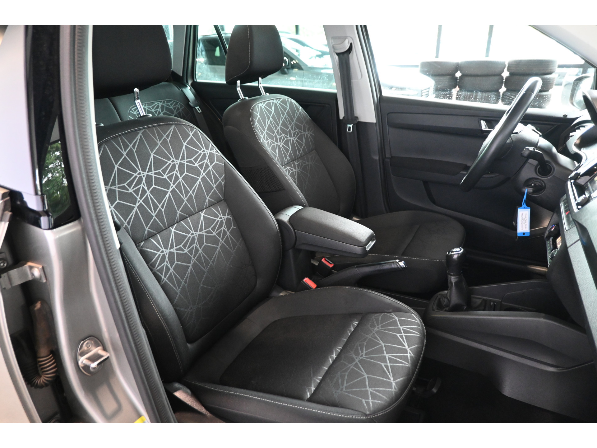 ŠKODA Fabia Combi 1.0 TSI Clever Clima Navigatie Panoramadak LED Stoelverwarming Rijklaarprijs! Inruil Mogelijk!