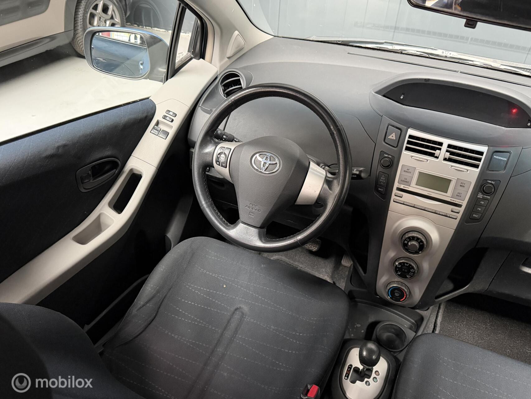 Toyota Yaris 1.3 VVT-i Sol MMT|Automaat|5 Deurs|NAP|Airco