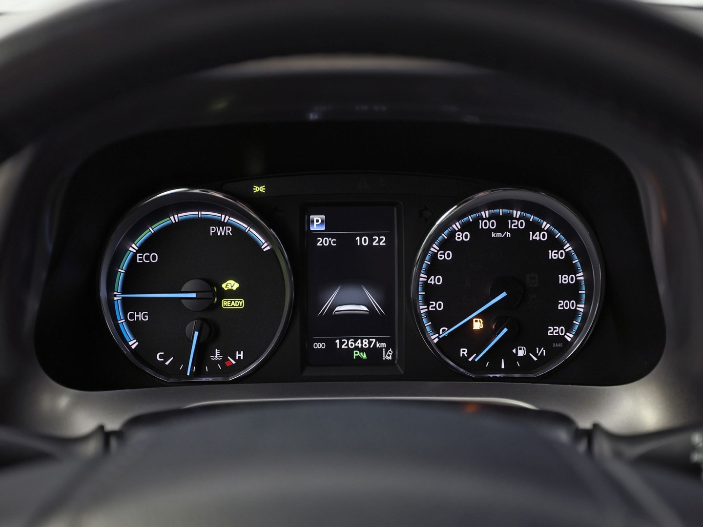 Toyota RAV4 2.5 Hybrid Energy 197Pk Automaat (BLACK PACK, NAVIGATIE, CAMERA, GETINT GLAS, SPORTSTOELEN, KEYLESS, ADAPTIVE CRUISE, NIEUWSTAAT)