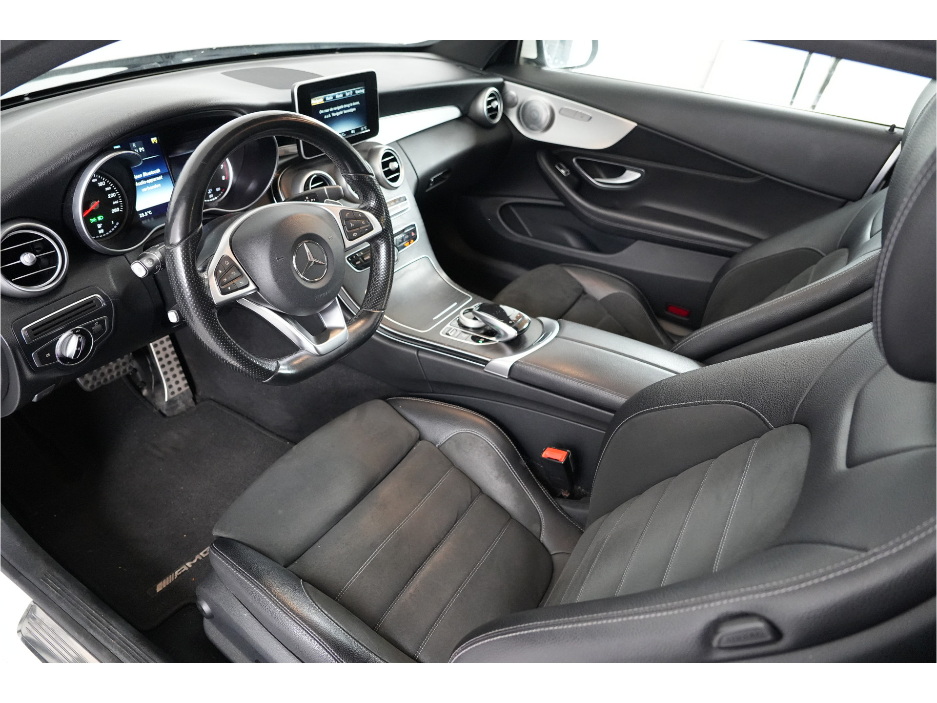 Mercedes-Benz C-klasse Coupé 250 Prestige | AMG | Pano | Burmester |