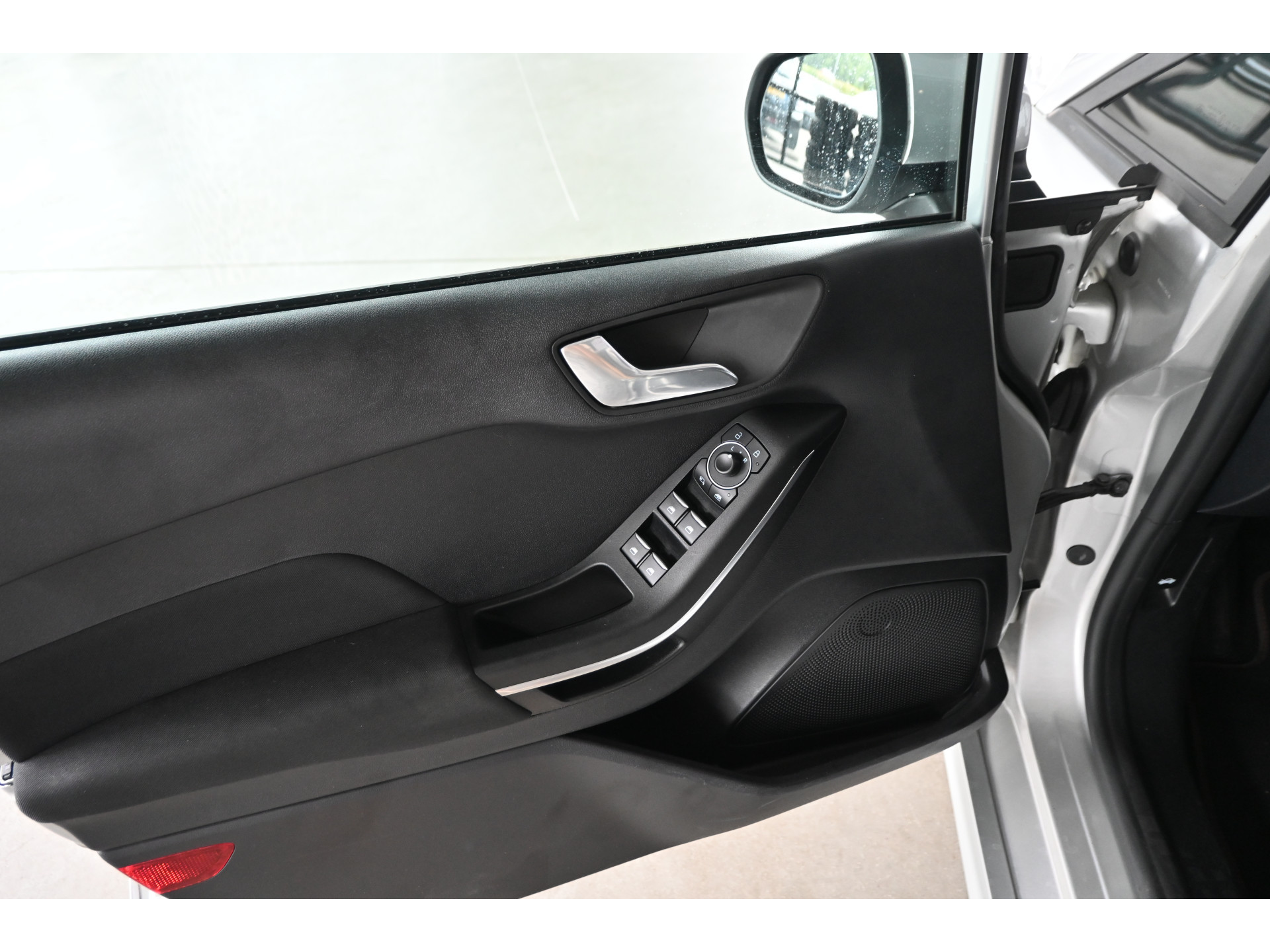 Ford Fiesta 1.0 EcoBoost Hybrid ST-Line Adaptieve Cruise Clima Camera Lane Assist Led Inruil Mogelijk!