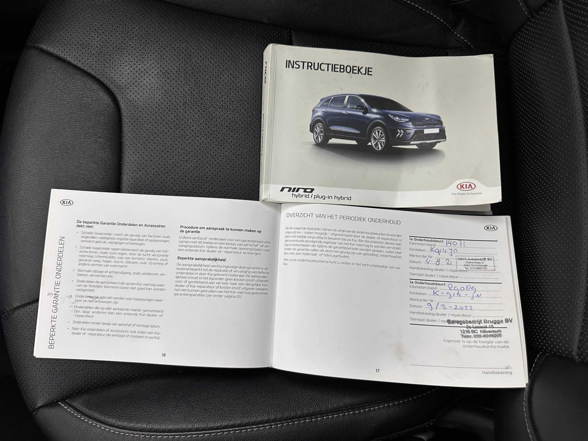 Kia Niro 1.6 GDi Hybrid Dynamic Plus Line (INCL-BTW) Aut. *LEATHER | FULL-LED | ADAPTIVE-CRUISE | BLINDSPOT | HEATED-COMFORTSEATS | CAMERA | KEYLESS | NAVI-FULLMAP | AMBIENTLIGHT | LANE-ASSIST | TOWBAR | 16''ALU*