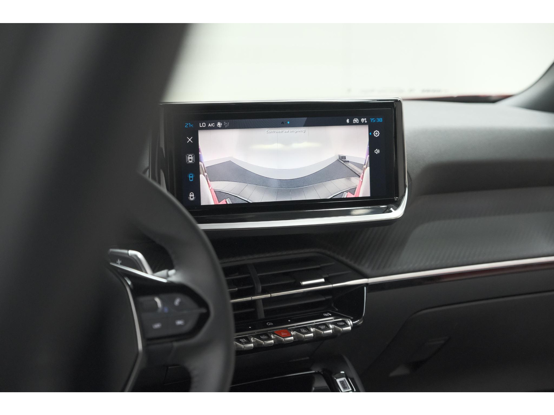 Peugeot 2008 1.2 Hybrid 145 Allure | 360 Camera | Adaptieve Cruise Control | Dodehoekdetectie | Apple Carplay