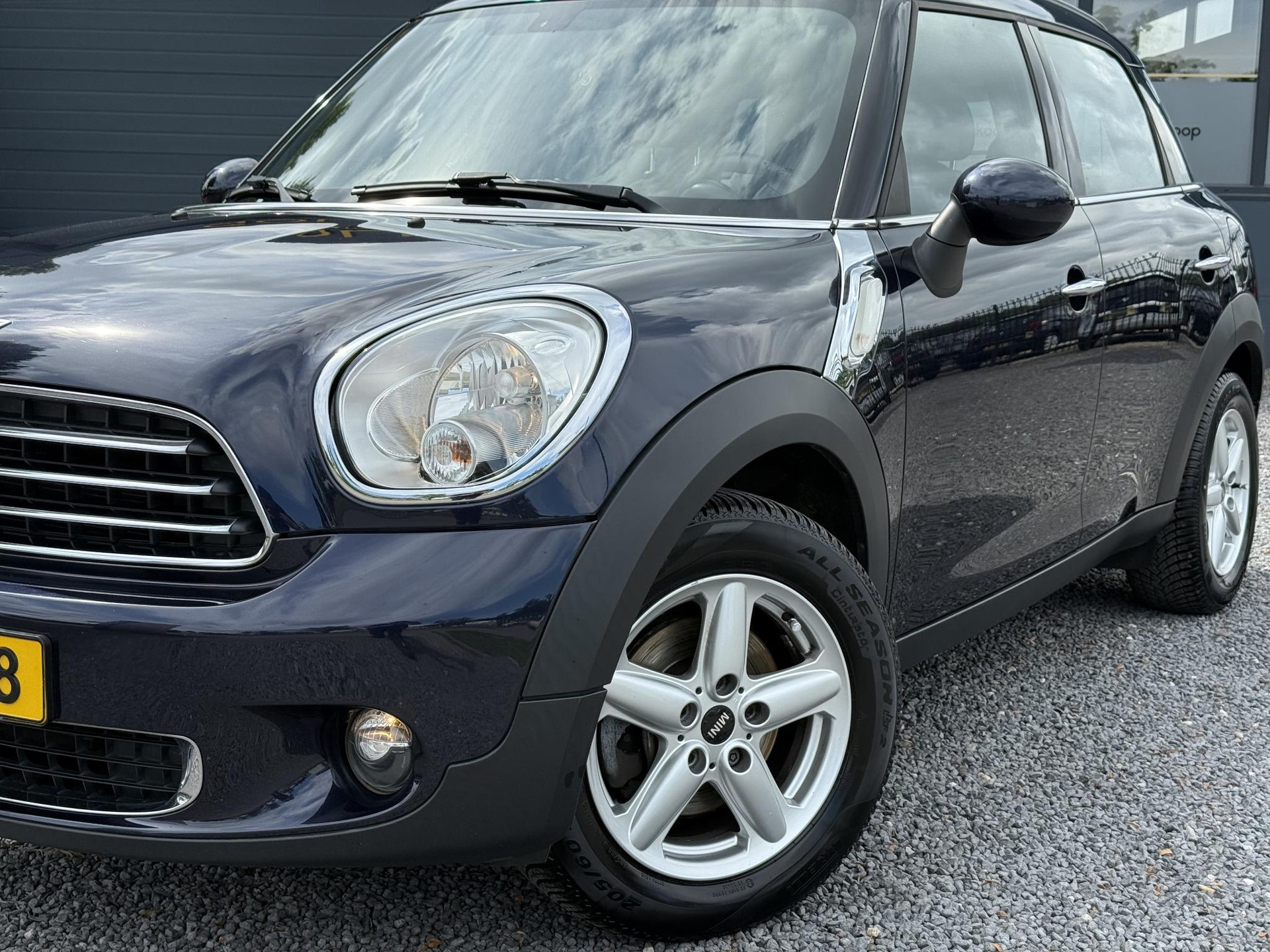 MINI Countryman 1.6 One Business Line Carplay,Pano,Navi,Pdc,Airco,Cruise,Lm velgen,6 Bak,98pk,Apk tot 03-2027