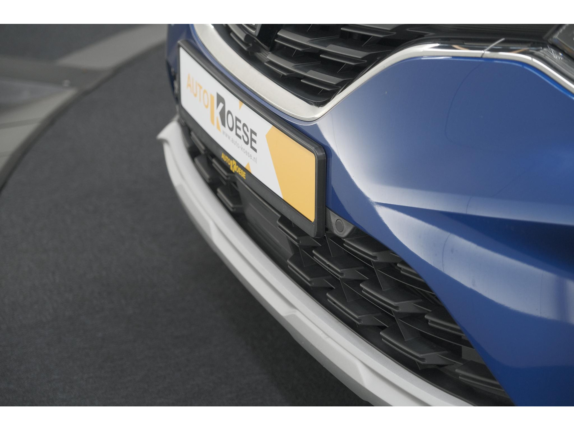 Renault Captur 1.6 E-Tech full hybrid 145 techno | Camera | Parkeersensoren | Climate control | Keyless