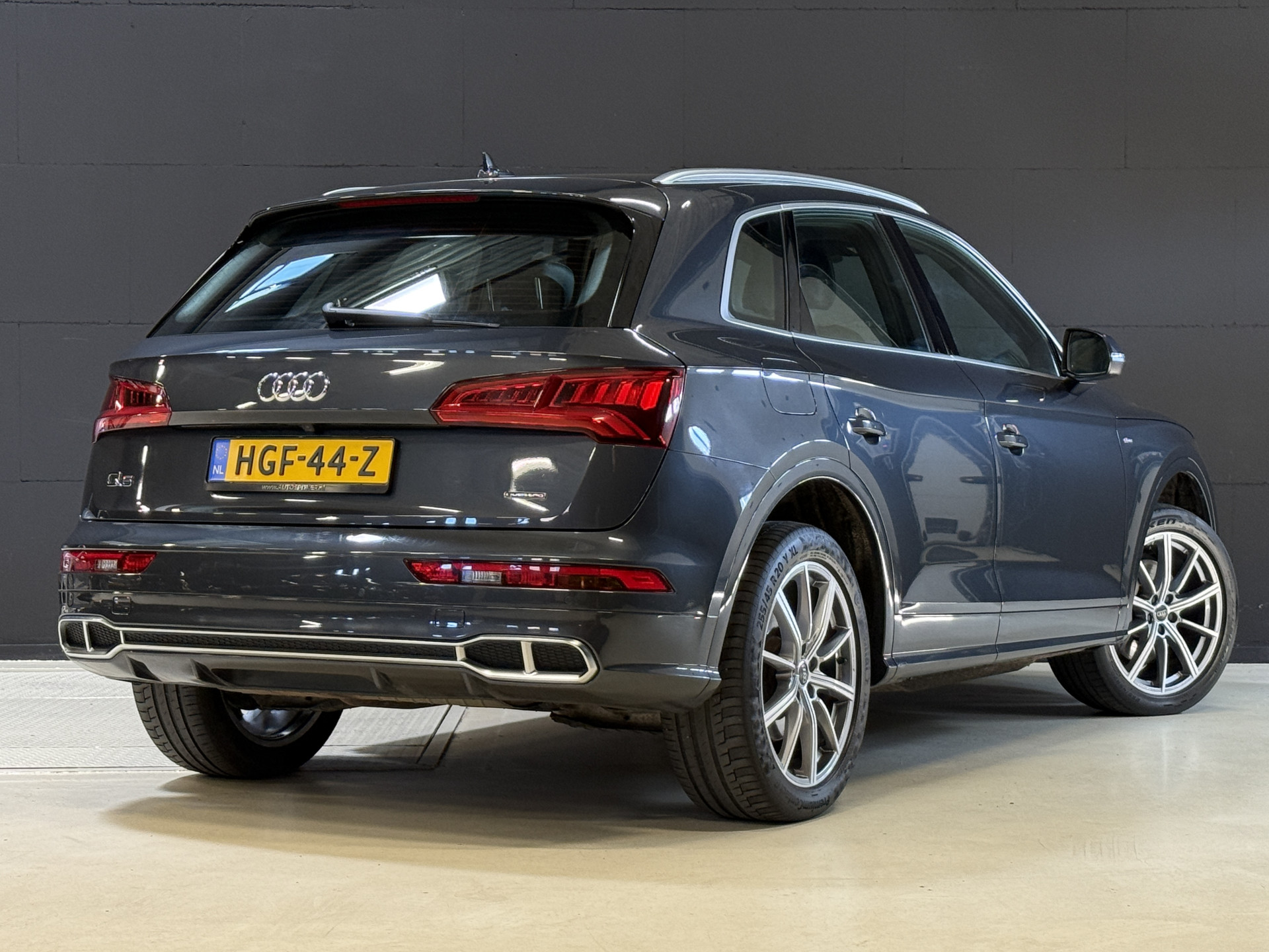Audi Q5 55 TFSI e quattro Competition | Apple Carplay | 2x S-Line | Stoelverwarming
