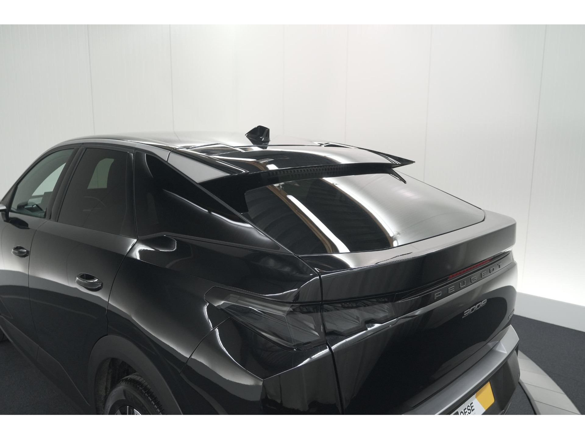 Peugeot 3008 1.2 Hybrid 145 GT | Adaptieve Cruise Control | Camera | Elektrische Kofferklep | Apple Carplay