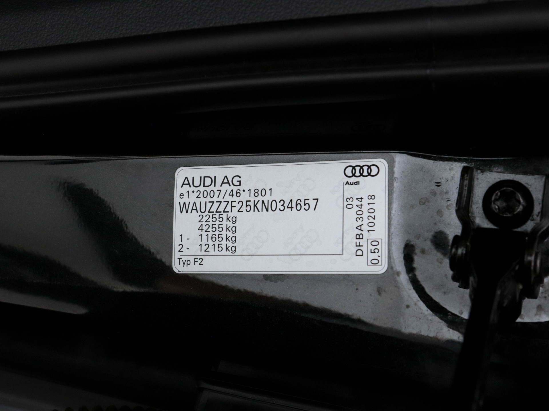 Audi A6 40 TDI Sport Launch-Edition Mild-Hybrid (INCL-BTW) Aut * LEATHER-ALCANTARA | DIGI-COCKPIT | FULL-LED | NAVI-FULLMAP | MEMORY-PACK | HEATED-SPORTSEATS | AUDI-SOUND | KEYLESS | CRUISE | LANE-ASSIST | PDC | ECC | 19"ALU*