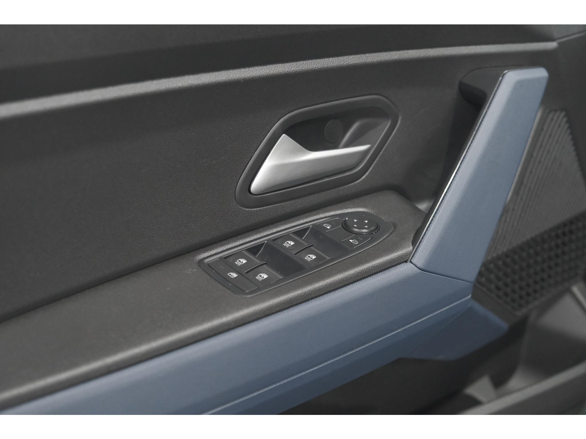 Dacia Duster Mild Hybrid 130 Expression | Camera | Stoelverwarming | Apple Carplay | Navigatie