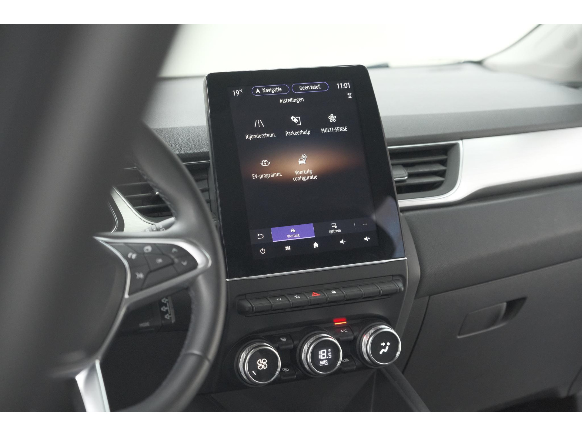 Renault Captur 1.6 E-Tech Plug-in Hybrid 160 Intens | Allseason Banden | Camera | 9.3 Inch Grootscherm | Apple Carplay