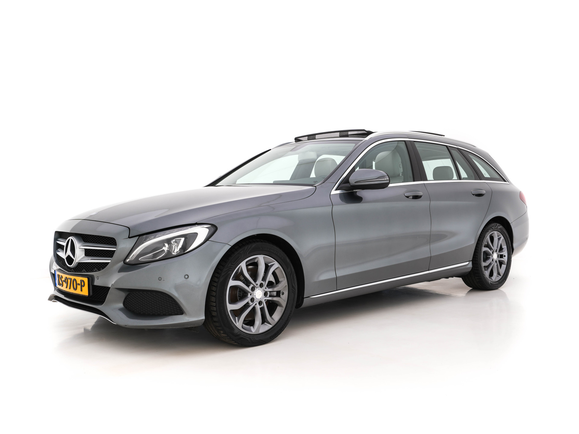 Mercedes-Benz C-klasse Estate 300 CDI HYBRID Avantgarde Lease Edition Aut. *PANO | LEATHER-MICROFIBRE | FULL-LED | NAVI-FULLMAP | SPORT-SEATS | ECC | SHIFT-PADDLES | PDC | CRUISE | TOWBAR | 17''ALU*