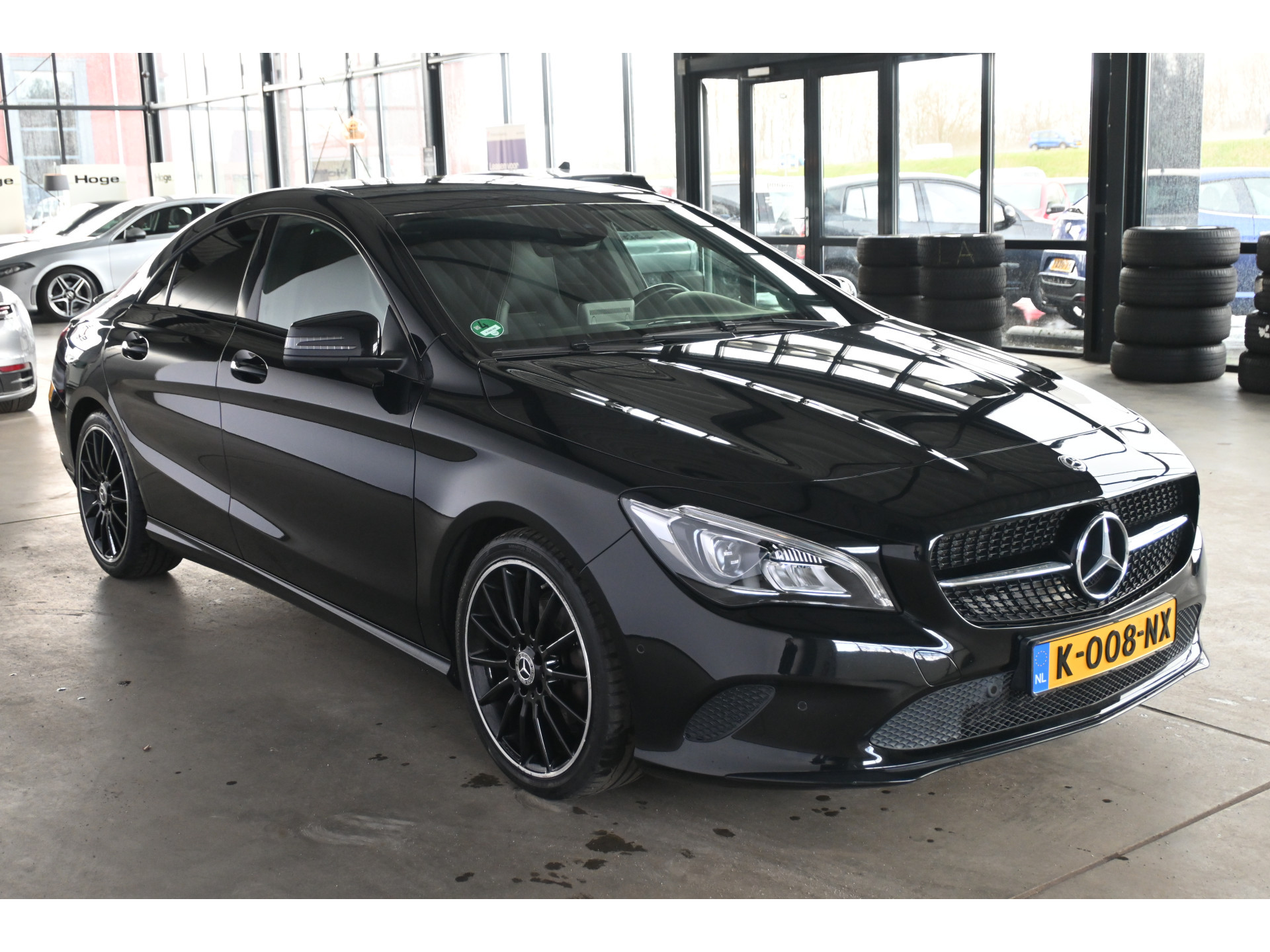 Mercedes-Benz CLA-klasse 200 Prestige AMG Automaat Clima Navigatie LED Rijklaarprijs Inruil Mogelijk!