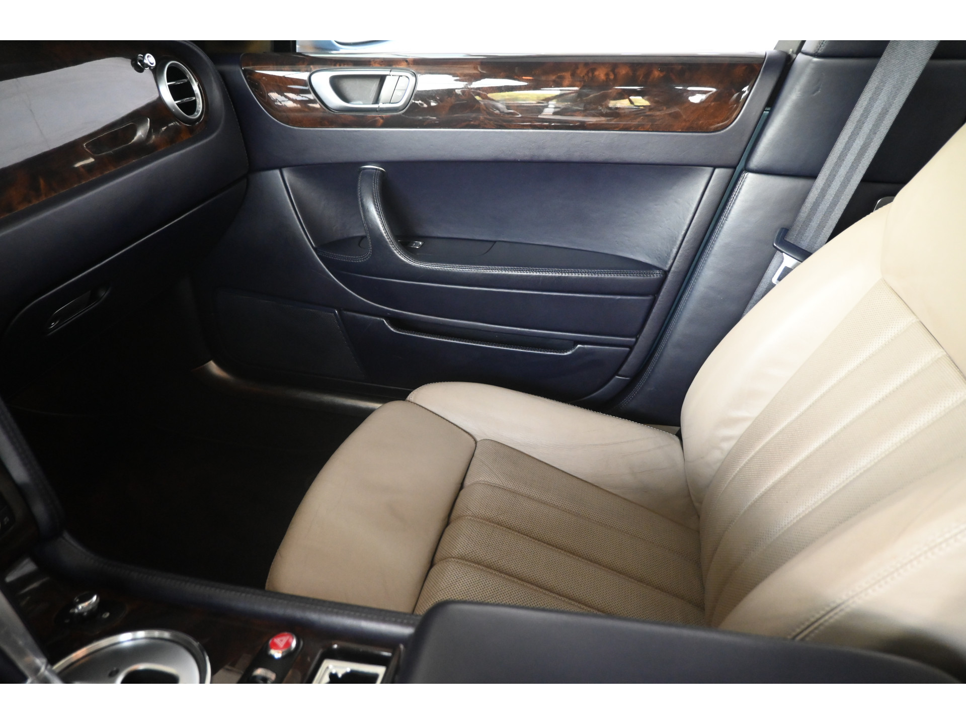 Bentley Continental Flying Spur 6.0 W12 NAP! Automaat Clima Navigatie Stoelverwarming Inruil Mogelijk!