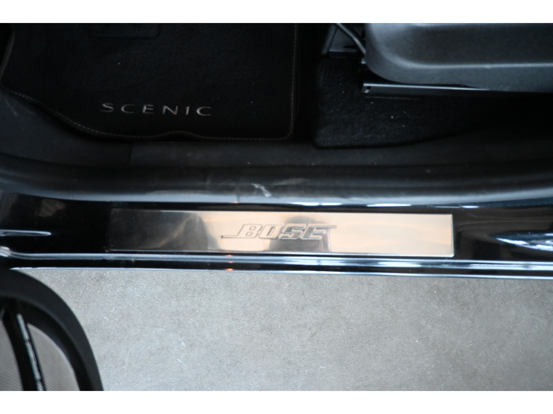 Renault Grand Scenic 1.5 dCi Bose Automaat Clima Navigatie Cruise Control Rijlaarprijs! Inruil Mogelijk!