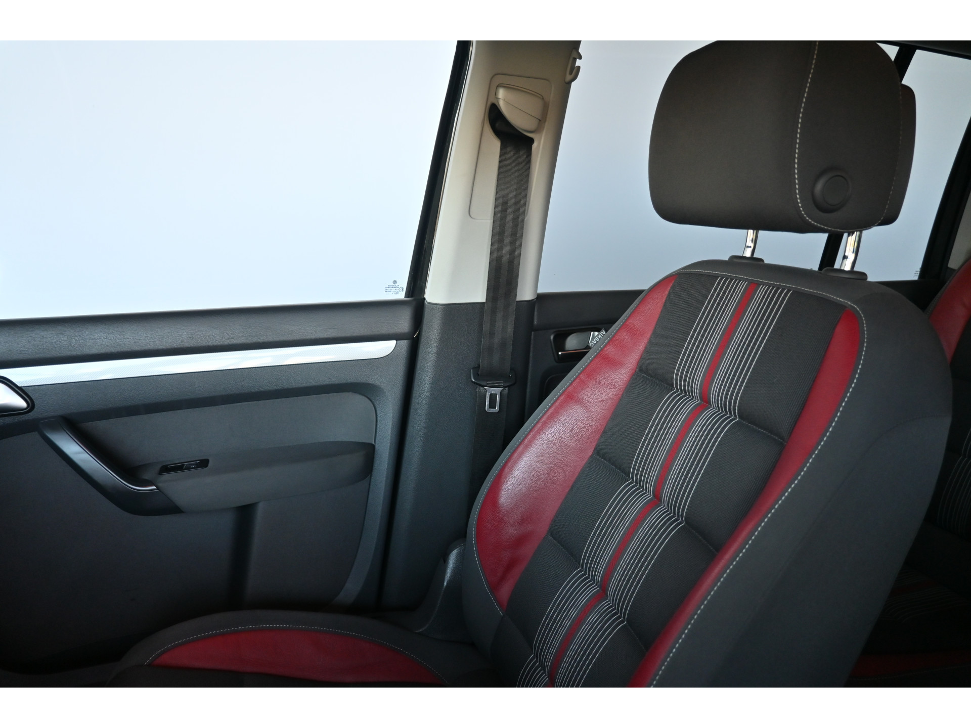 Volkswagen Touran 1.4 TSI Comfortline Clima Cruise control Stoelverwarming 100% Onderhouden! Inruil Mogelijk!