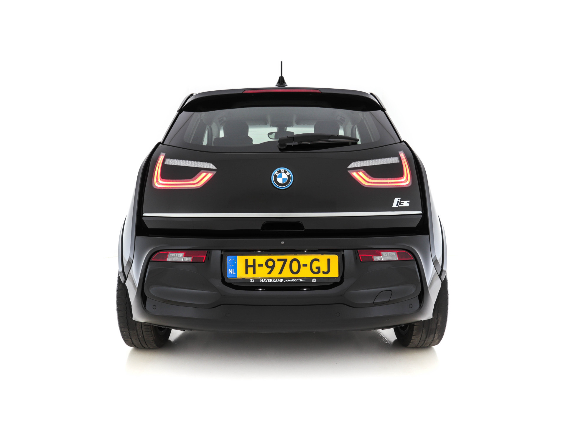 BMW i3 S 120Ah 42 kWh Edition Road (1 of 1000 !) [ 3-Fase ] {SOH-100%} (INCL-BTW ) Aut * HEAT-PUMP | LEATHER | NAVI-FULLMAP | HARMAN/KARDON-AUDIO | FULL-LED | KEYLESS | CAMERA | DAB | DIGI-COCKPIT | CRUISE | COMFORT-SEATS | CCS-FASTLOADER | 20"ALU*
