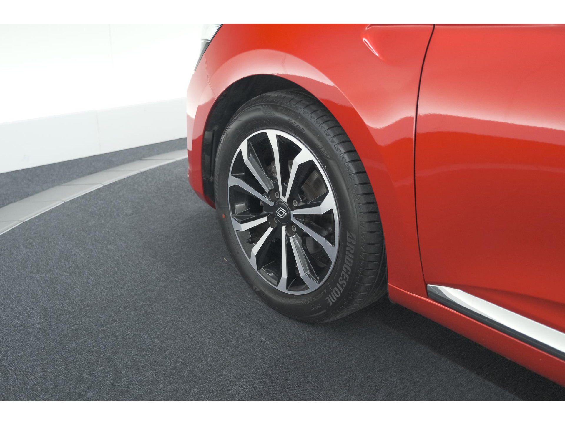 Renault Clio 1.0 TCe 90 GPF techno | 360 Camera | Adaptieve Cruise Control | 9.3 Inch Groot Scherm