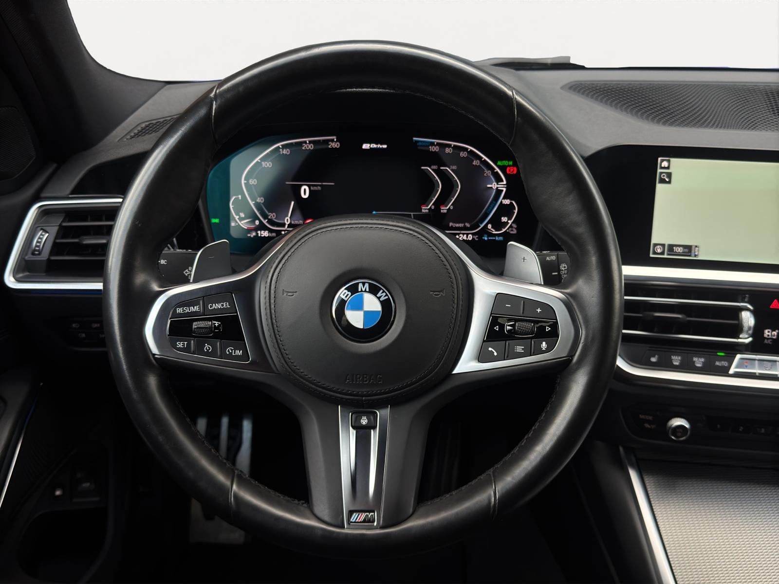 BMW 3-serie Touring 330E 292PK XDrive M-Sport Shadow Head-UP Laser