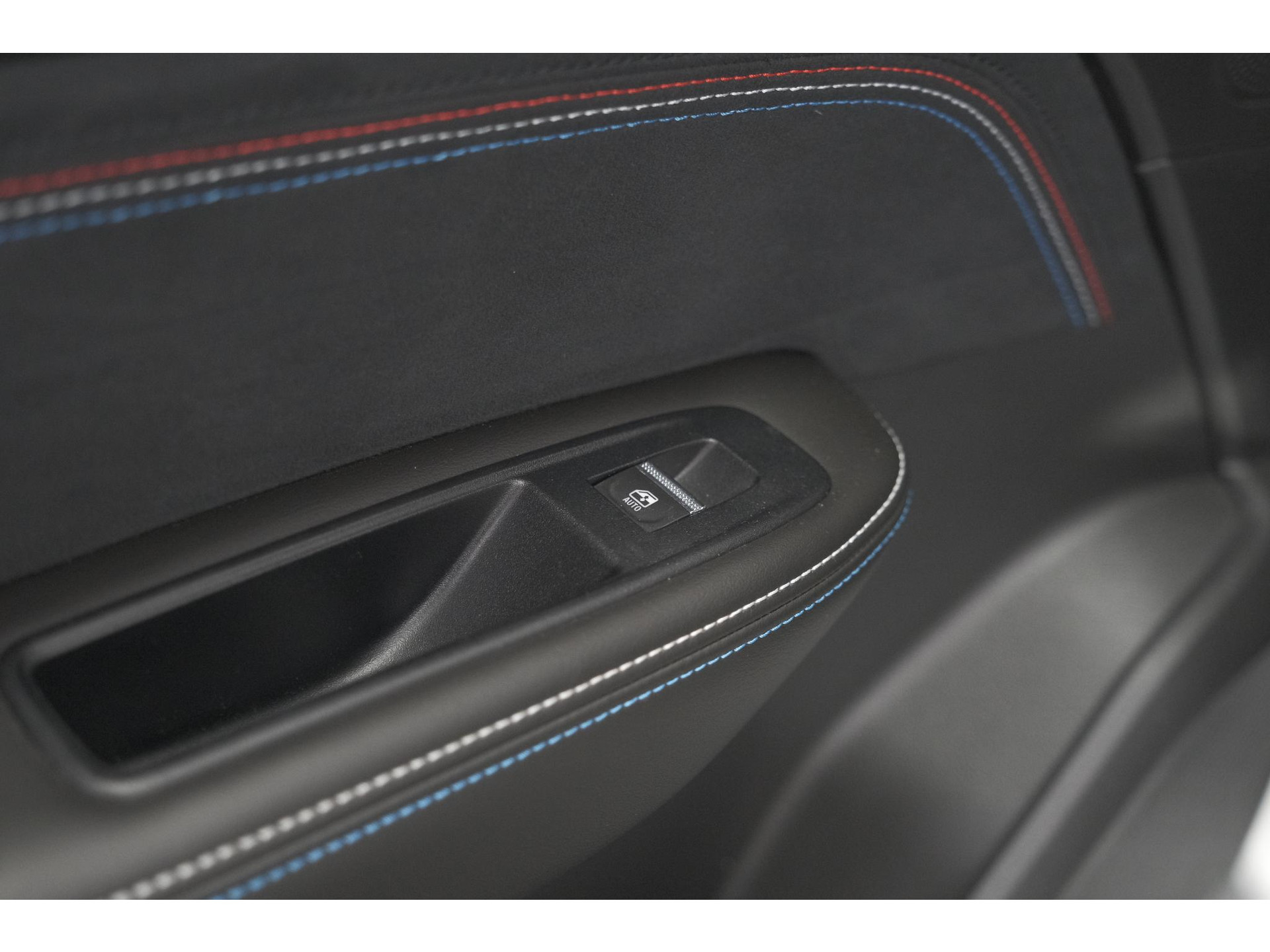 Renault Arkana 1.6 E-Tech full hybrid 145 esprit Alpine | 360 Camera | Panoramadak | Stoelverwarming | Dodehoekdetectie