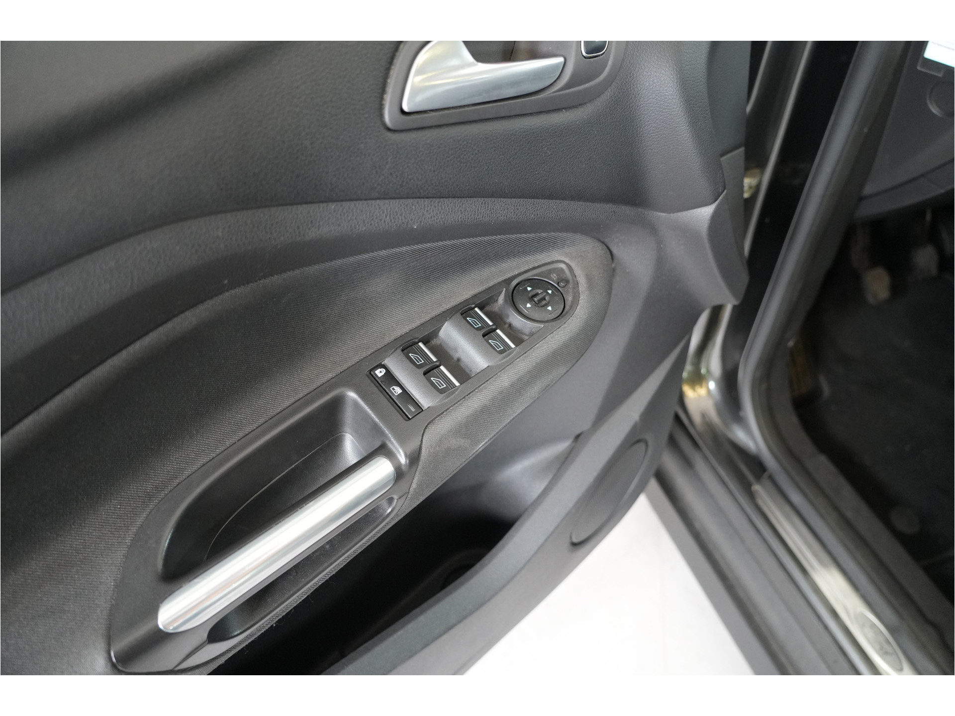 Ford C-Max 1.0 Titanium | Trekhaak | Cruise | Climate |