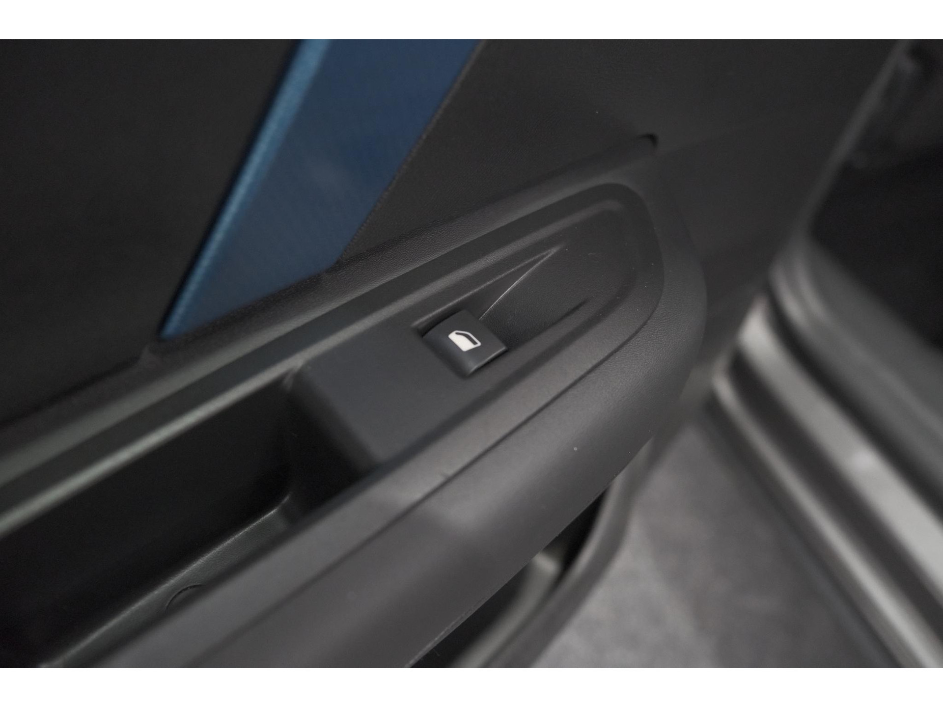 Citroen Ë-C4 Feel Pack 50 kWh | Camera | Navigatie | Parkeersensoren | Stoelverwarming