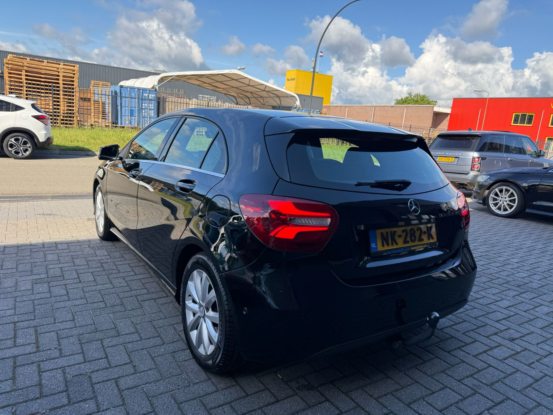 Mercedes-Benz A-klasse 160 Ambition | 2E EIGENAAR | 3/6/12MND GARANTIE | AUTOMAAT | LED | CRUISE | NAVI | AIRCO | BLUETOOTH | TREKHAAK |