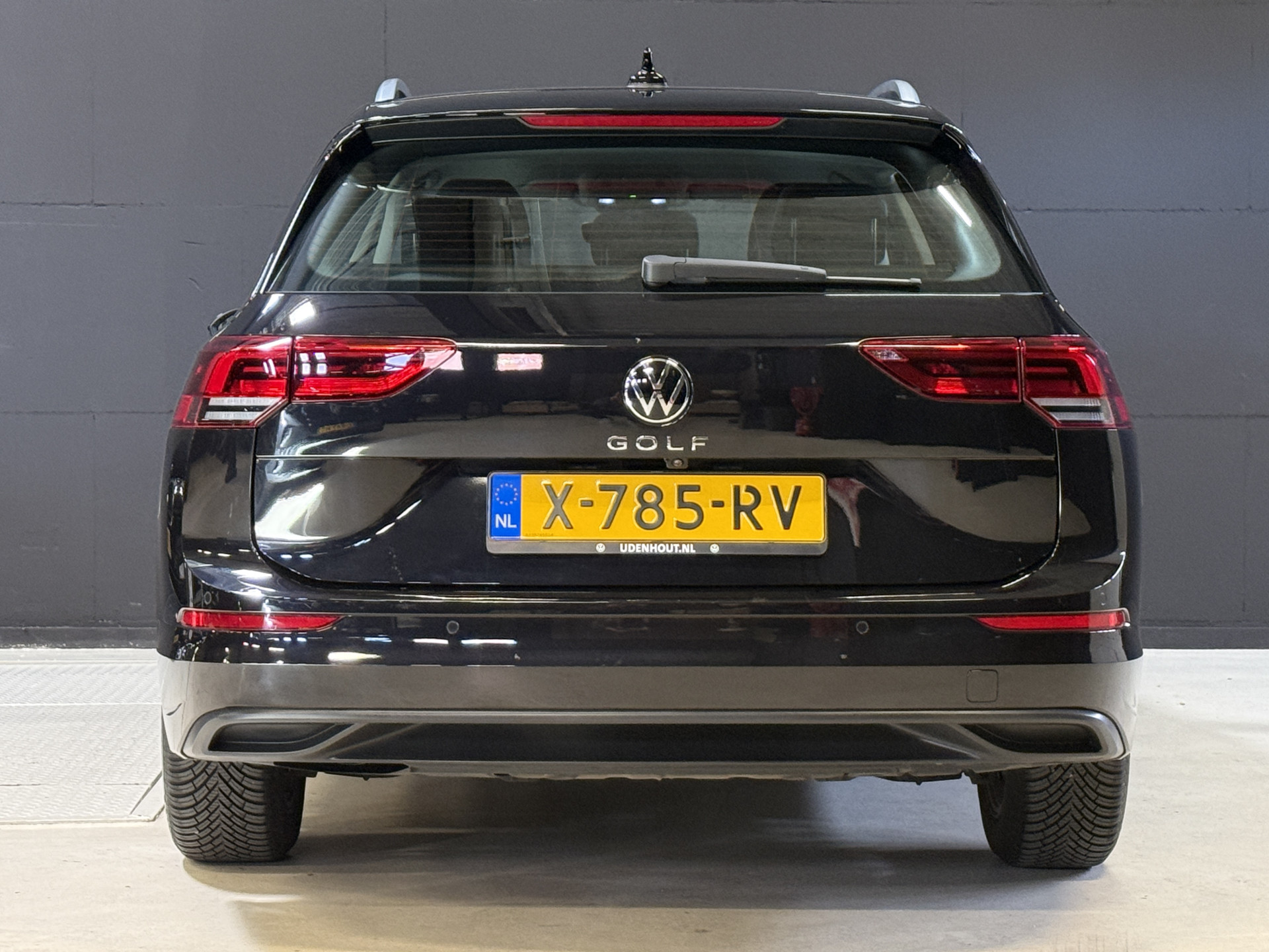 Volkswagen Golf Variant 1.0 TSI Life | Carplay | ACC | Draadloze lader