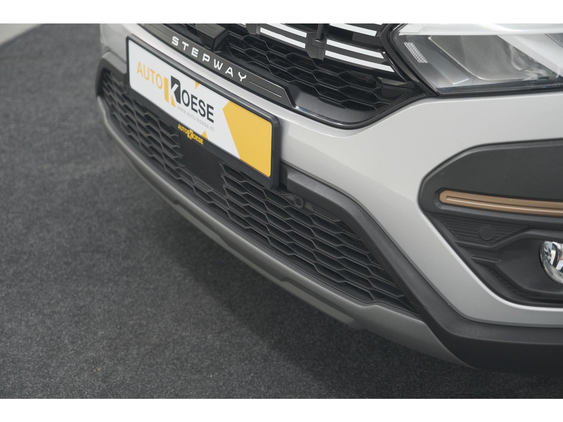 Dacia Sandero Stepway TCe 90 Extreme | Camera | Dodehoekdetectie | Navigatie | Apple Carplay