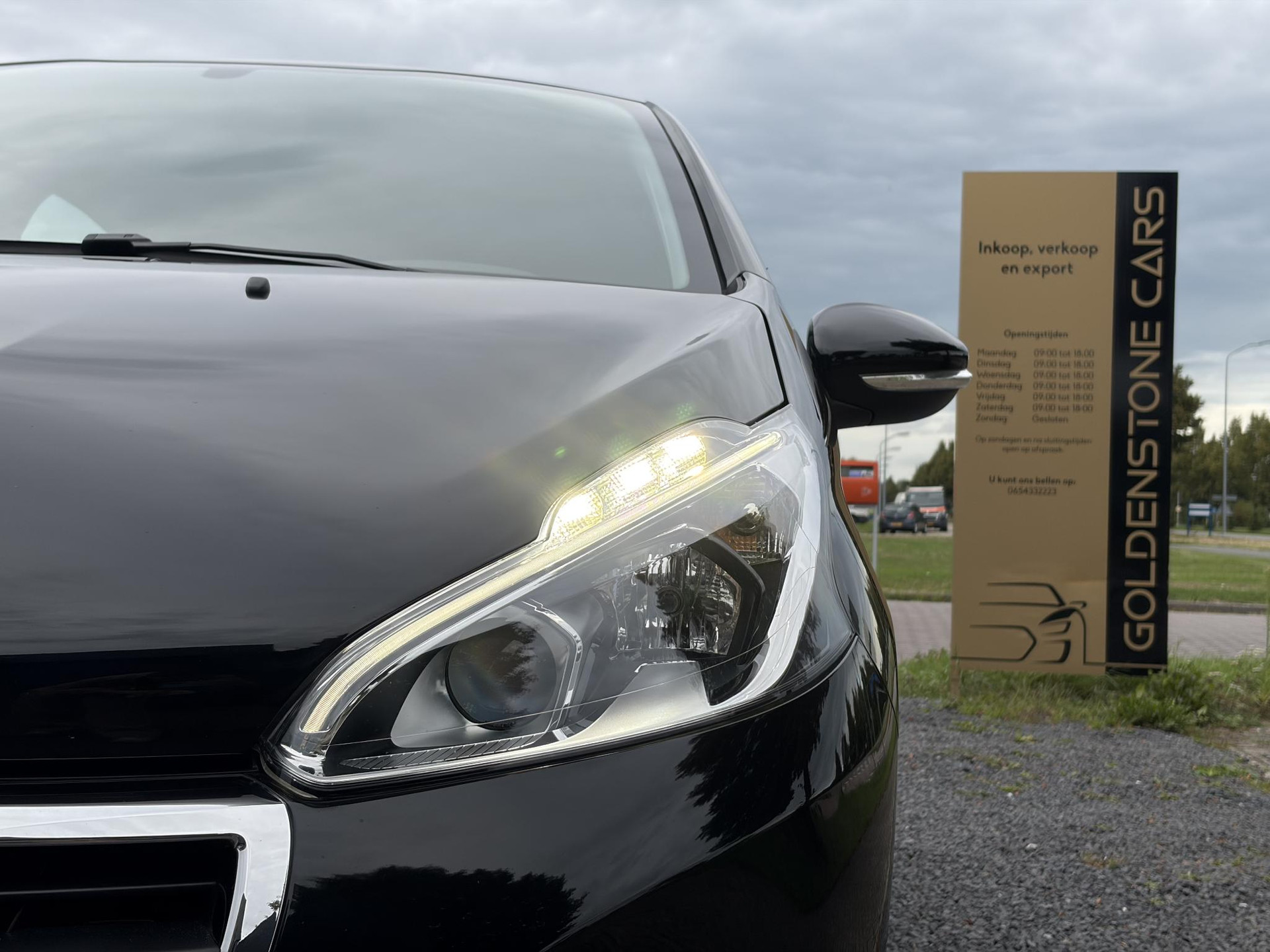 Peugeot 208 1.2 PureTech Blue Lion ✓2e Eigenaar✓Navi✓Carplay✓Airco✓Cruise✓Pdc✓5 Deurs✓N.A.P✓Zeer Zuinig✓Weinig Km✓Apk tot 10-2027