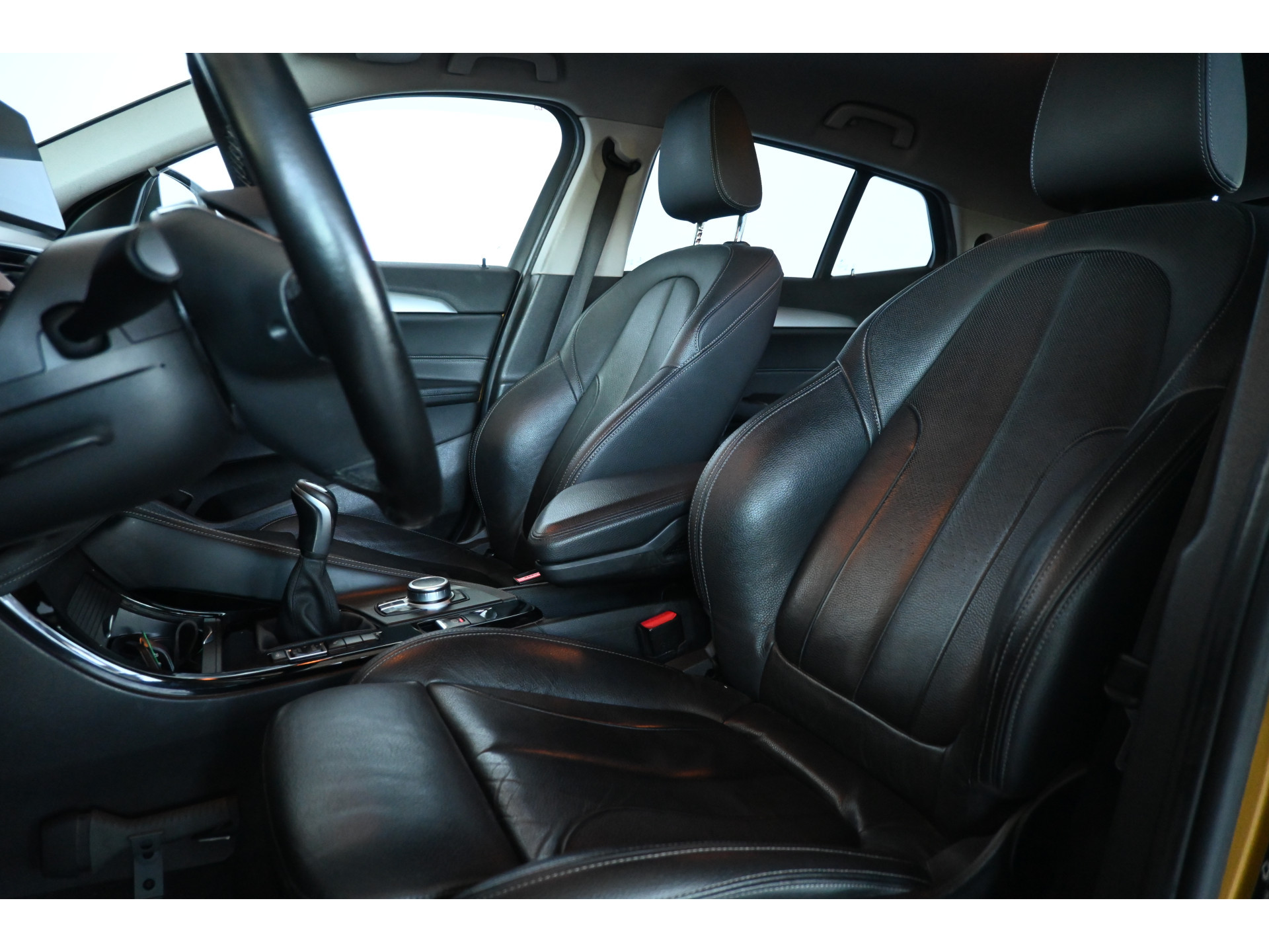 BMW X2 sDrive16d High Executive M-Sport Edition Clima Navigatie Head-Up Rijklaarprijs Inruil Mogelijk!