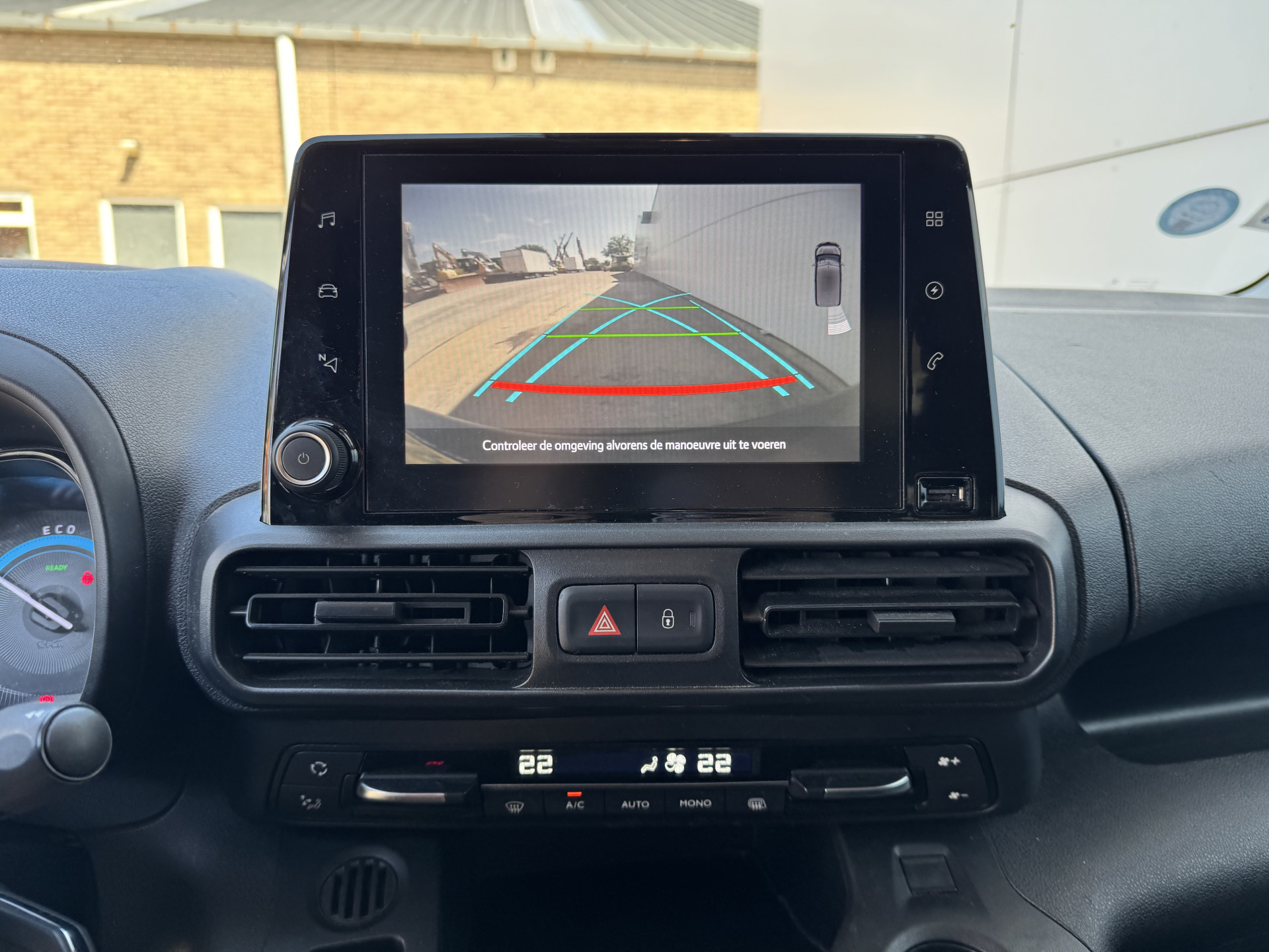 Toyota ProAce City Electric Comfort 50 kWh L1 Snelladen Climate Control Apple Carplay Cruise Control Parkeersensoren v+a Achteruitrijcamera