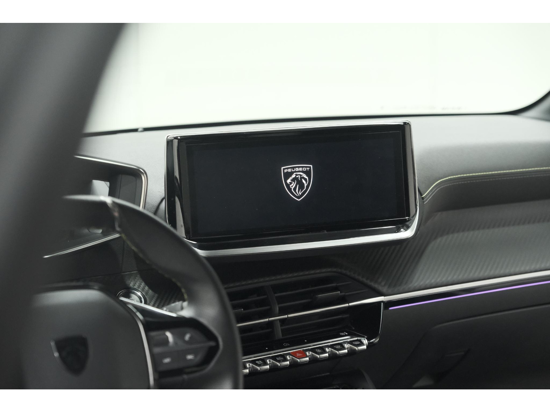 Peugeot 208 PureTech 100 GT | Camera | Navigatie | Apple Carplay | Parkeersensoren