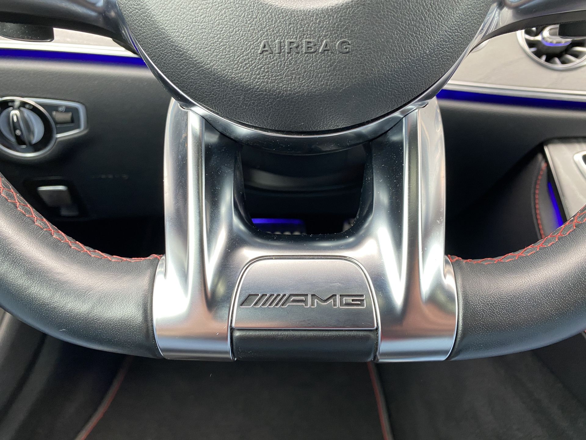 Mercedes-Benz CLS-klasse AMG 53 4MATIC+ Premium Plus 435 PK | dealer onderh. | luchtvering | night pakket | full option | AMG drivers package