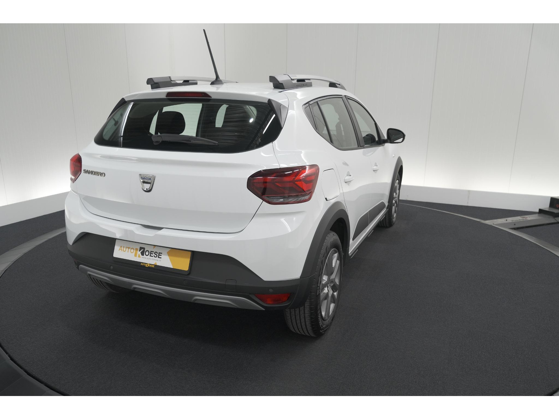 Dacia Sandero Stepway 1.0 TCe 90 Comfort | Apple Carplay | Parkeersensoren | Cruise Control