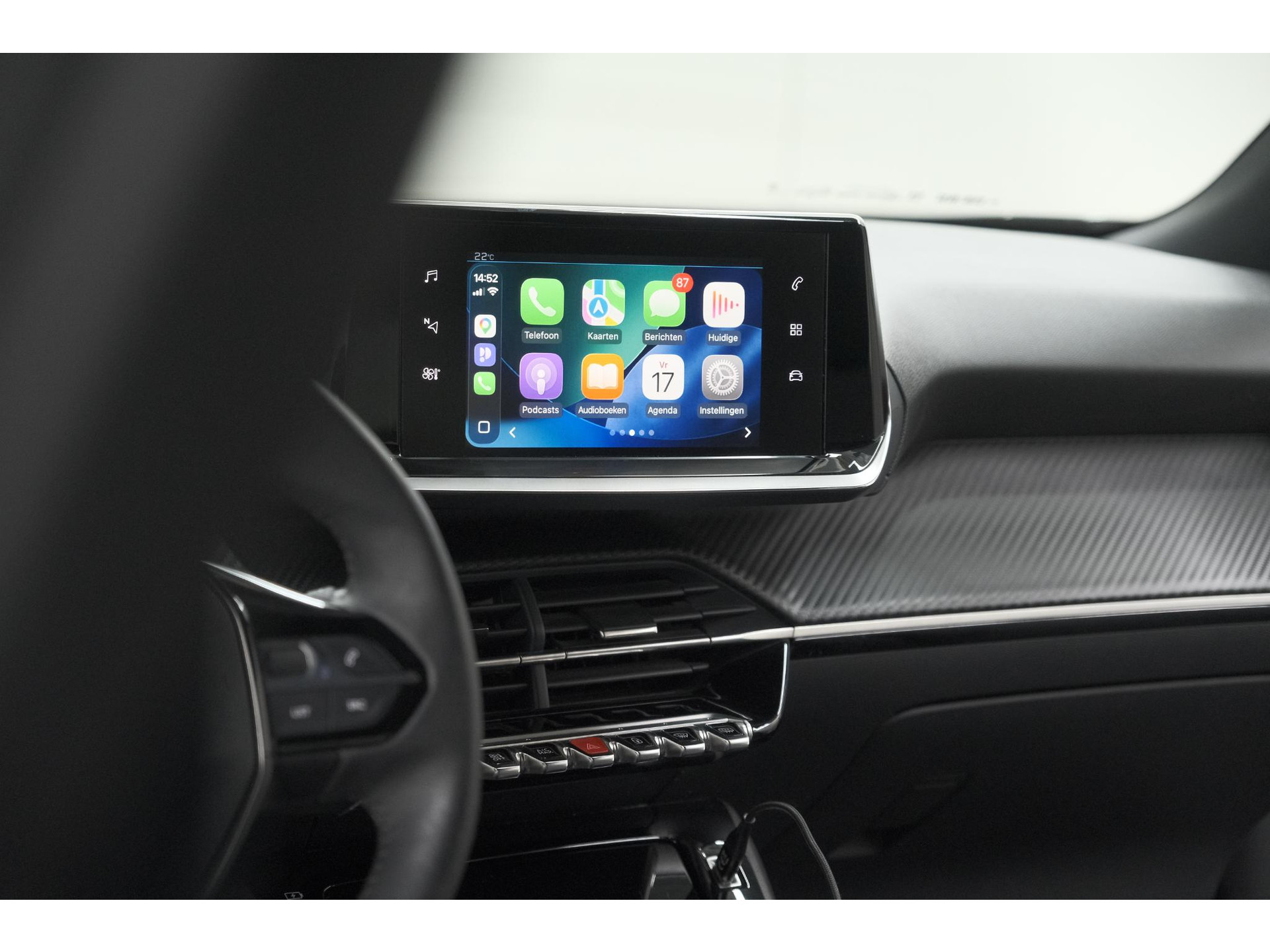 Peugeot 2008 PureTech Allure Pack | Navigatie | Parkeersensoren | Apple Carplay