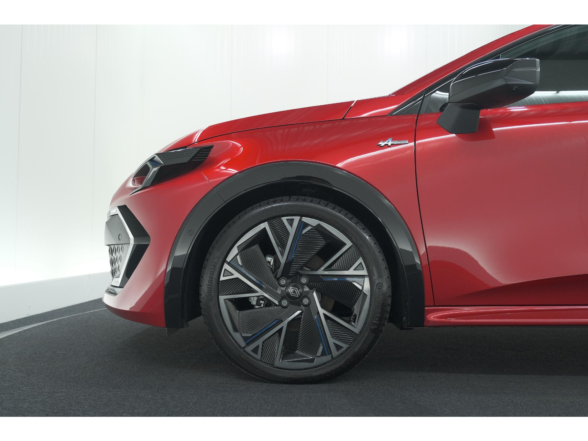 Renault Clio 1.8 Hybrid 160 esprit Alpine | 360 Camera | Adaptieve Cruise Control | Pack Winter | Harman Kardon