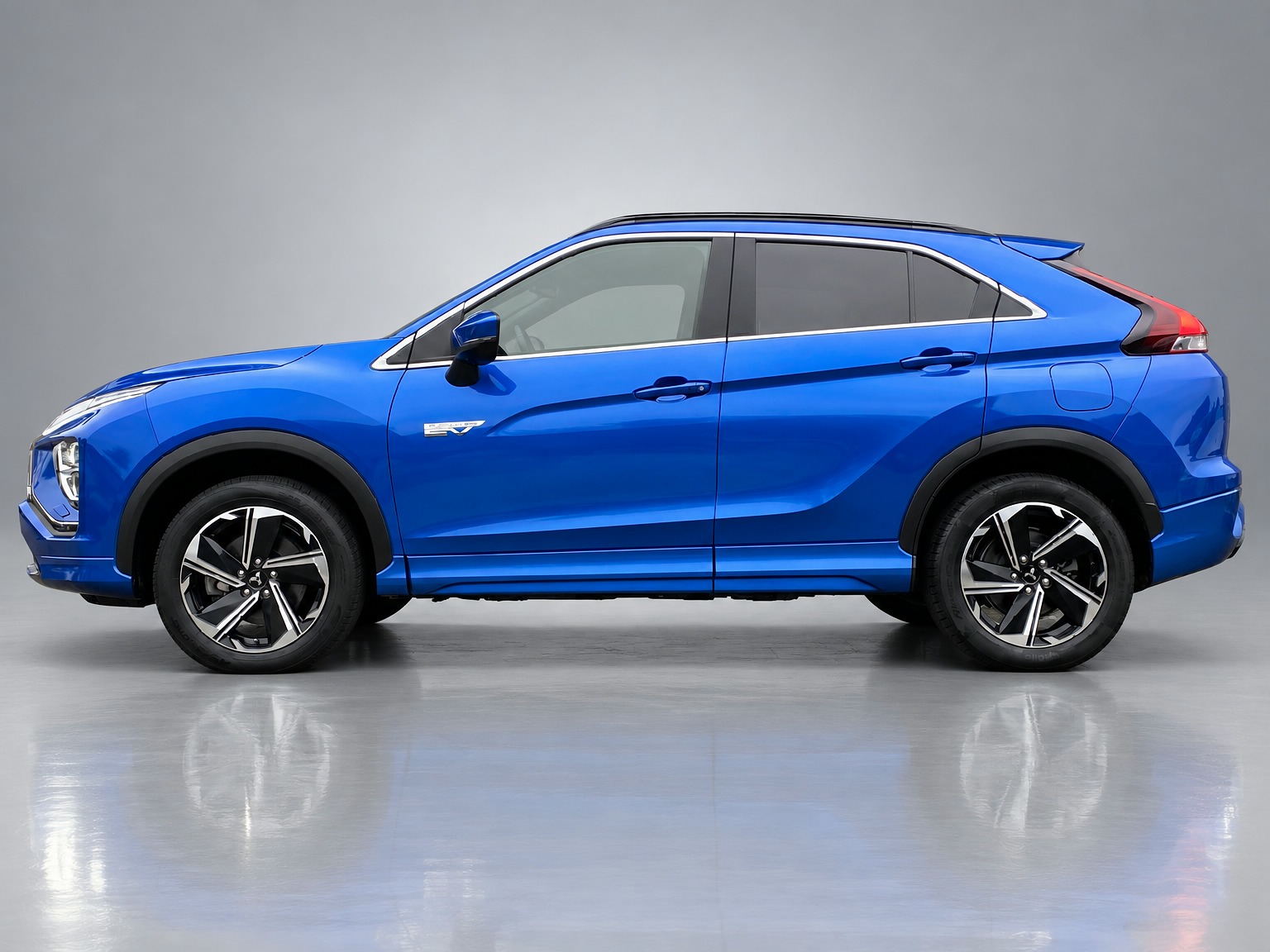 Mitsubishi Eclipse Cross 2.4 PHEV Instyle 4WD 188 pk AUT. | 1e eigenaar | navigatie | stoel-stuurverwarming | leder/alcantara interieur