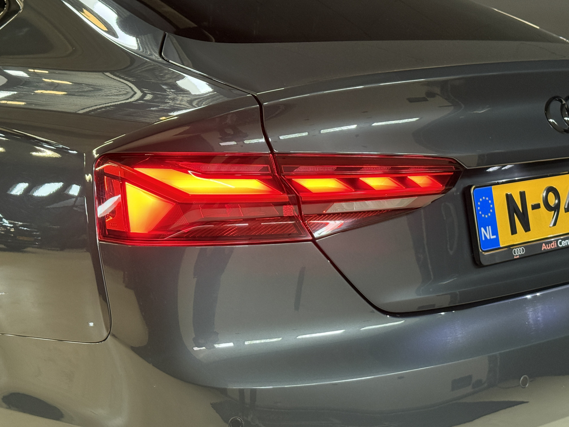 Audi A5 Sportback 35 TFSI S edition Competition | RS Stoelen | 2x S-Line | Apple Carplay