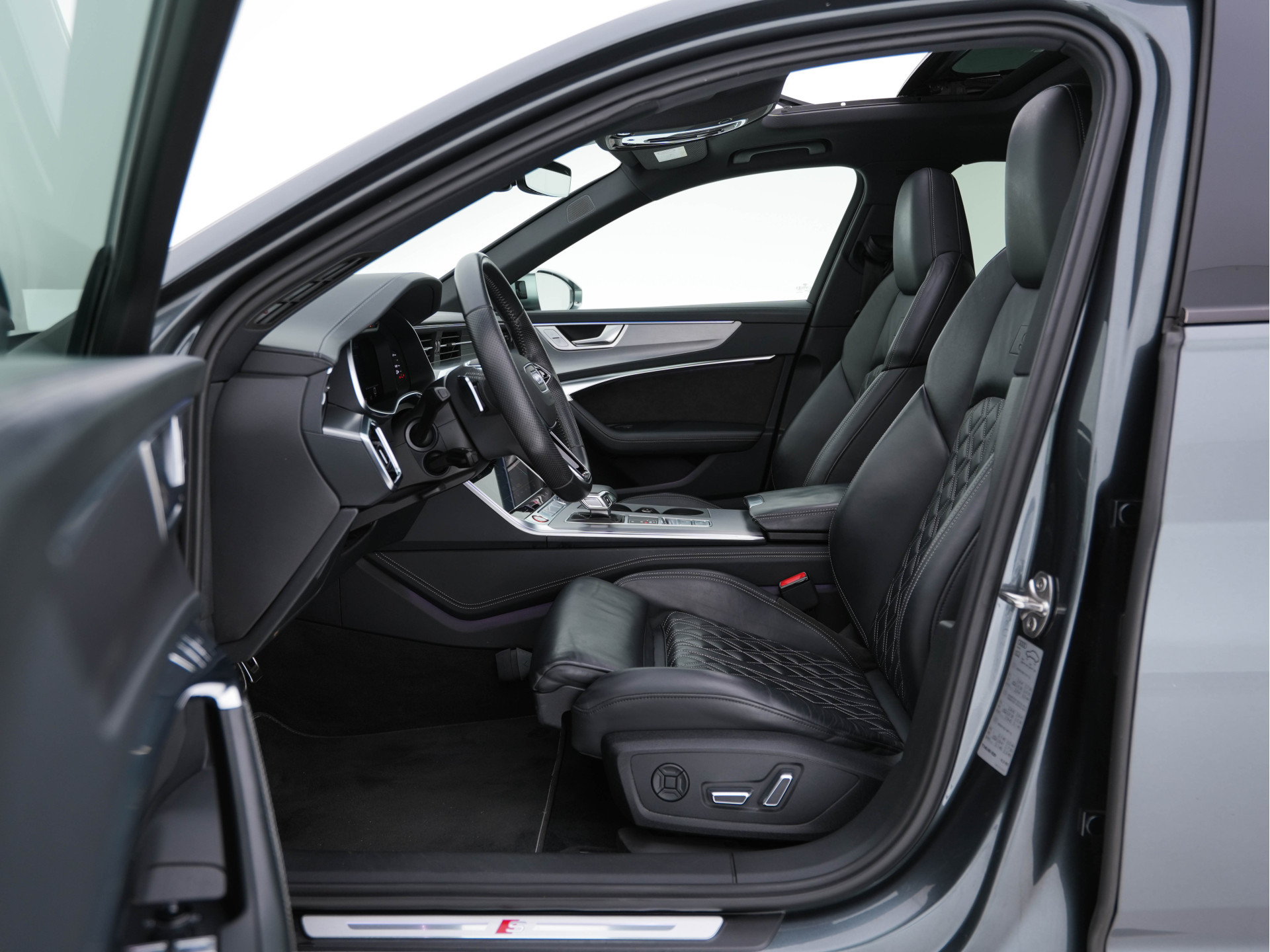 Audi A6 Limousine S6 TDI Quattro Black Edition Aut. *PANO | LUXURY-LEATHER | BANG&OLUFSEN-AUDIO | MATRIX-LED | DIGI-COCKPIT | HEAD-UP | SPORT-SEATS | BLIND-SPOT | LANE-ASSIST | MEMORY-PACK | AIR-SUSPENSION | ADAPT.CRUISE | NAVI-FULL