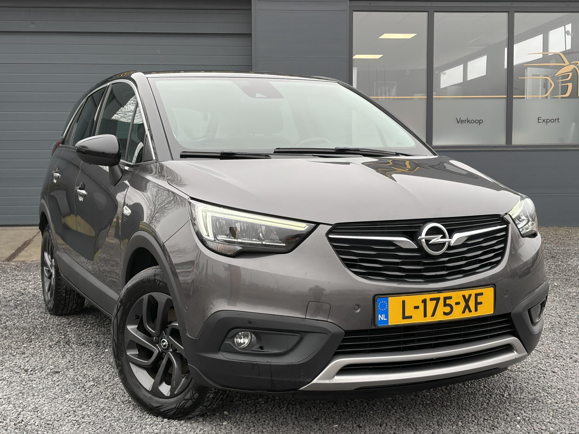 Opel Crossland X 1.2 Turbo Innovation 360° Camera,Afn.Trekhaak,Navi,110pk,Carplay,Navi,6 Bak,Rijstrooksensor,BSD,Clima,Cruise,Lm velgen,Apk tot 02-2028