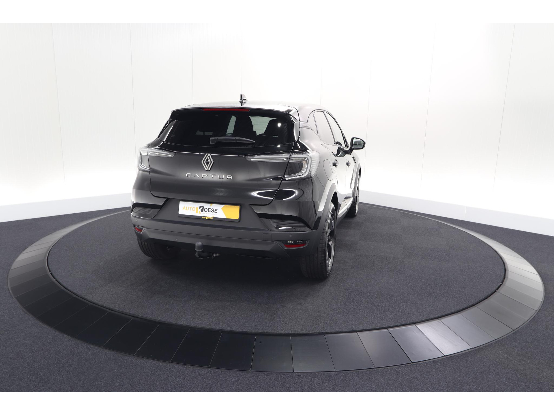 Renault Captur 1.3 mild hybrid 160 techno | Trekhaak | Pack Winter | Camera | Adaptieve Cruise