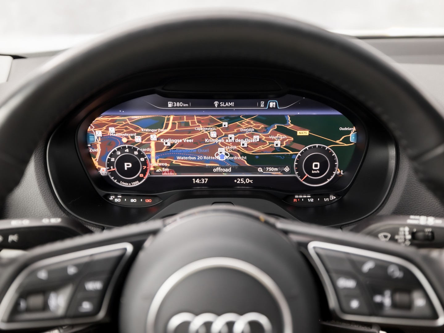 Audi Q2 35 TFSI S-Tronic Sport 150Pk Automaat (VIRTUAL COCKPIT, APPLE CARPLAY, GROOT NAVI, CLIMATE, STOELVERWARMING, SPORTSTOELEN, GETINT GLAS, PARKEERSENSOREN, CRUISE, NIEUWSTAAT)