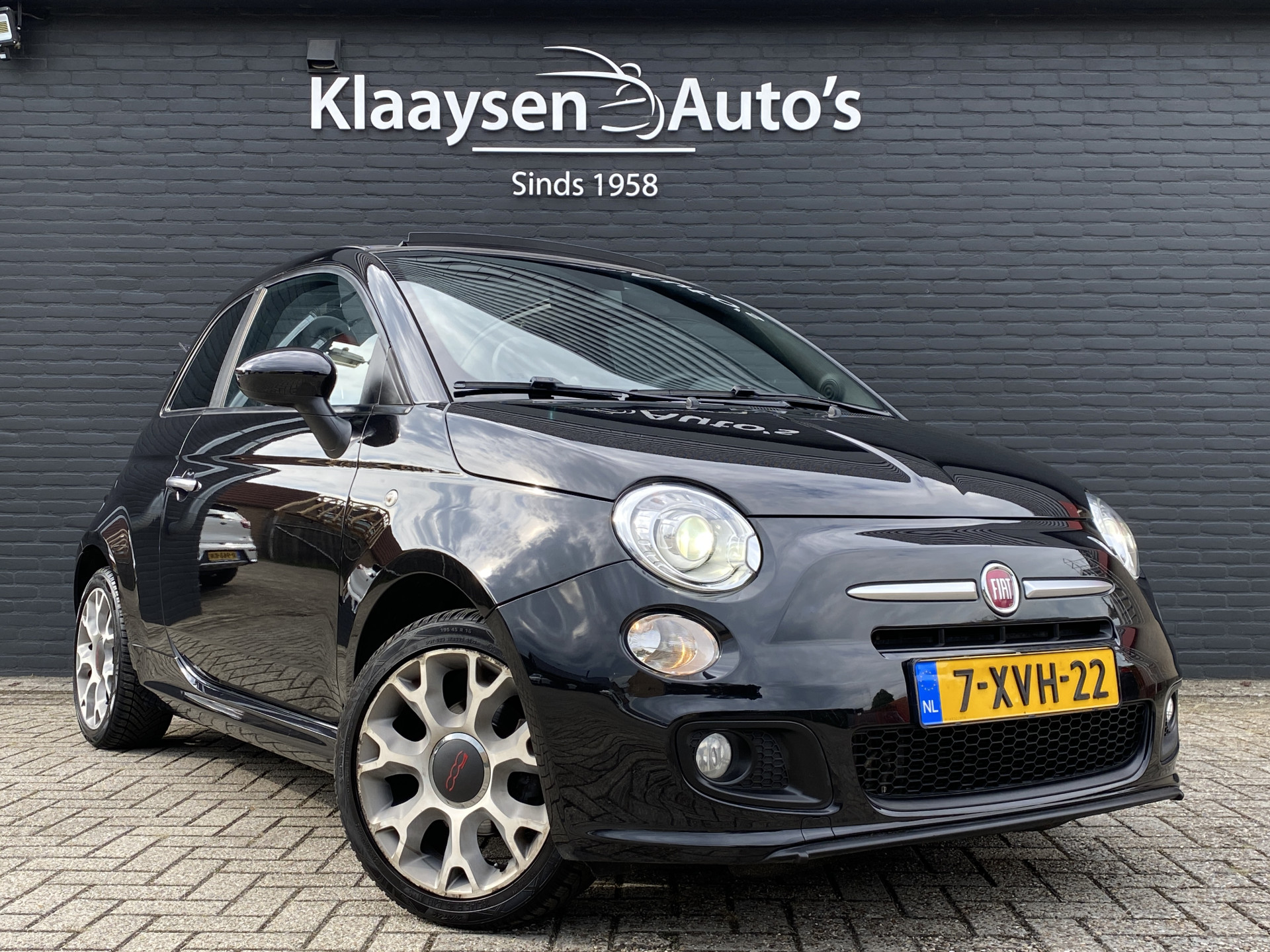 Fiat 500 C 0.9 TwinAir Turbo 500S Sport | leder interieur | climate control | parkeersensoren | all season banden | NL auto